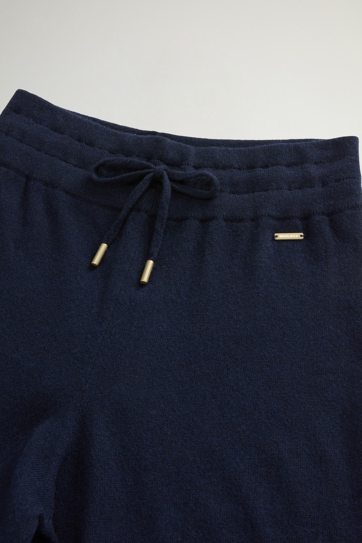 Wide-Leg Pants in Virgin Wool and Cashmere Blend Blue photo 4 | Woolrich