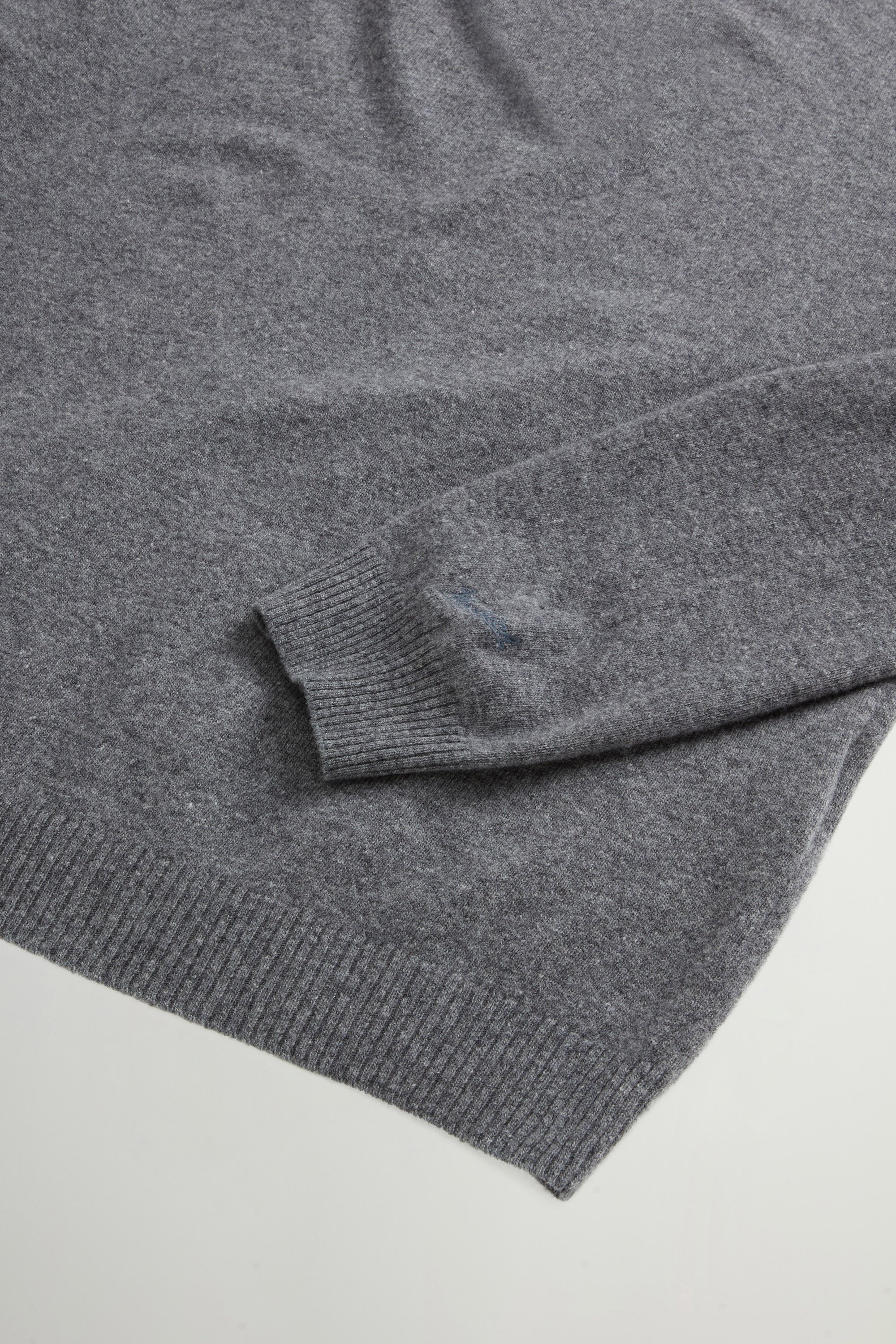 WOOL CASHMERE CREWNECK GG13 Gray photo 6 | Woolrich
