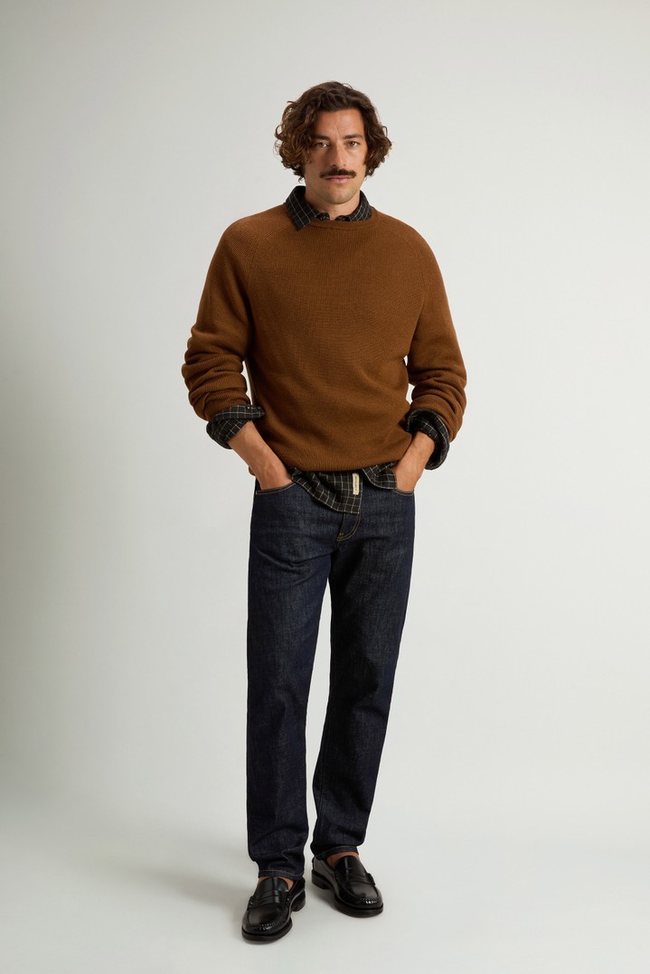 Crewneck Sweater in Pure Merino Virgin Wool Brown photo 2 | Woolrich