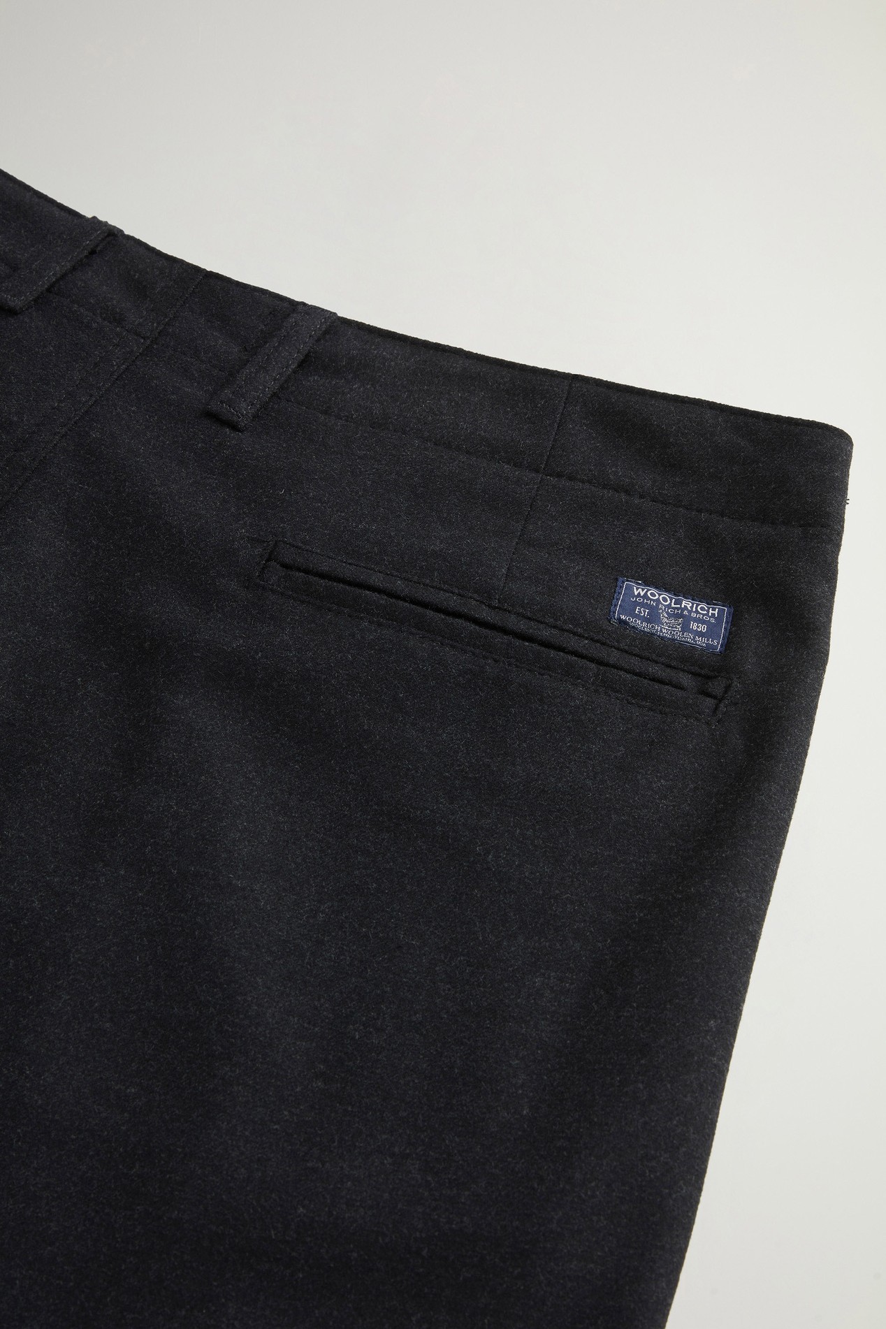 Chino pants in recycled wool-blend flannel Gray photo 3 | Woolrich