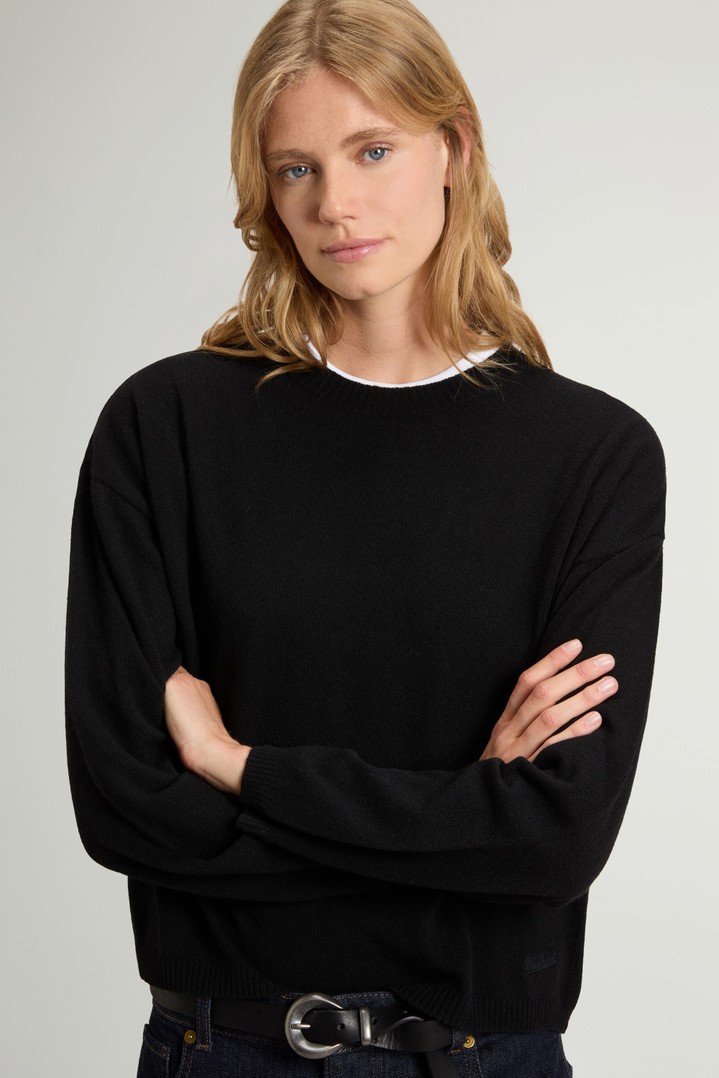 Crewneck Sweater in Wool and Cashmere Blend Black photo 4 | Woolrich