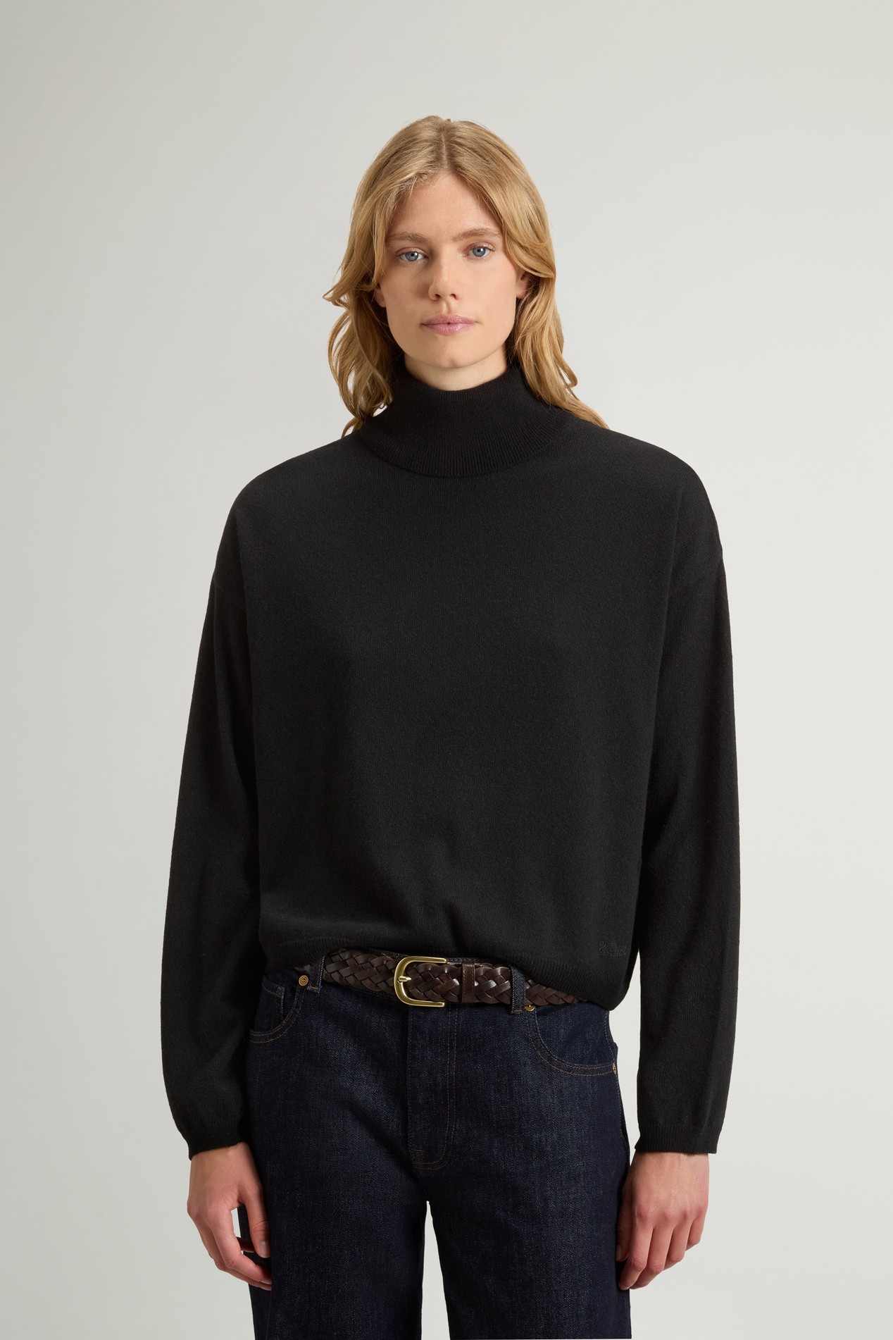 Sweater in Wool and Cashmere Blend Black photo 1 | Woolrich