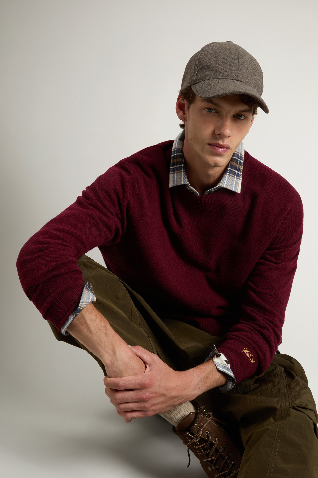 Pure Wool Crewneck Sweater Burgundy photo 4 | Woolrich