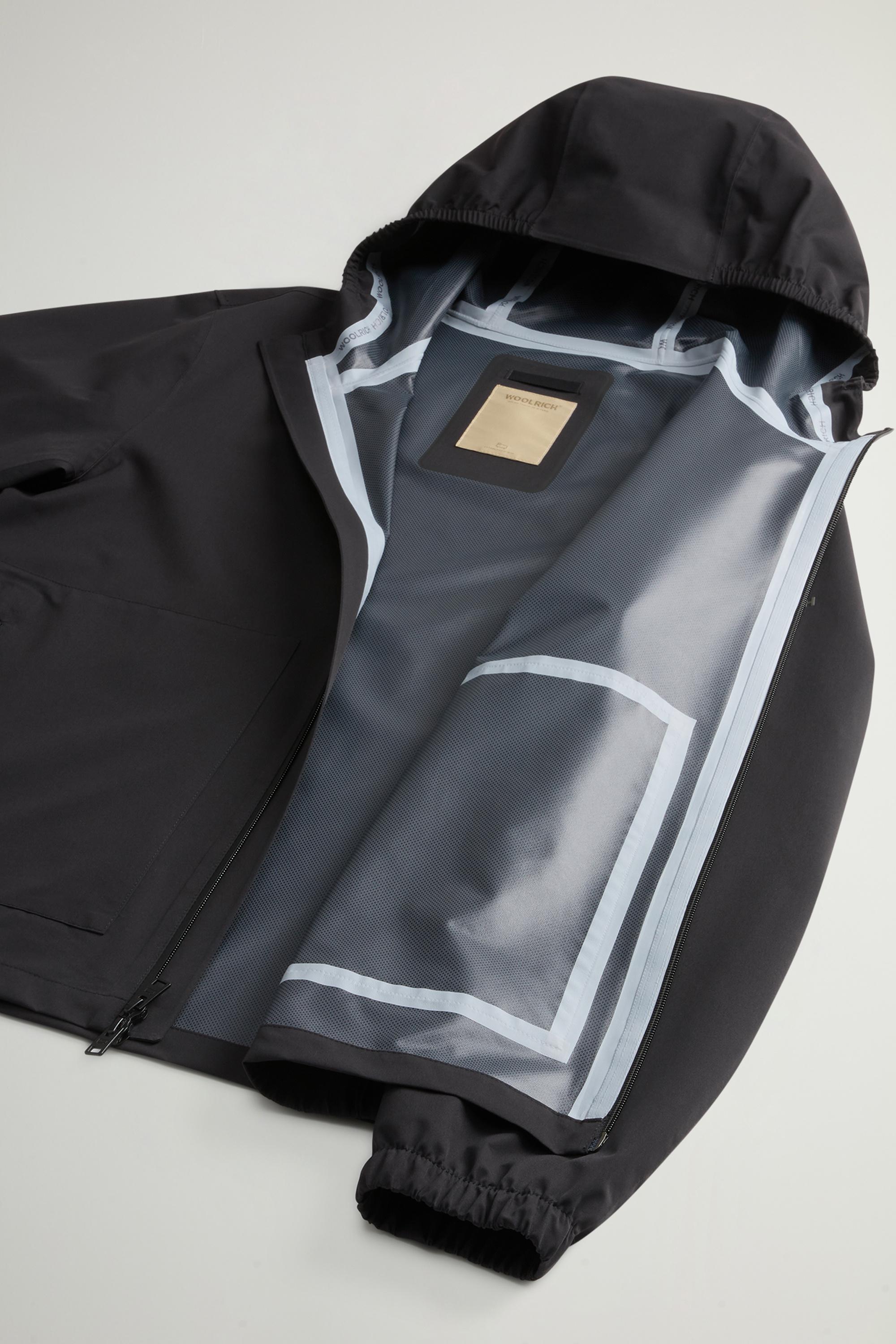Waterproof Pacific Jacket in Two-Layered Fabric Black photo 9 | Woolrich