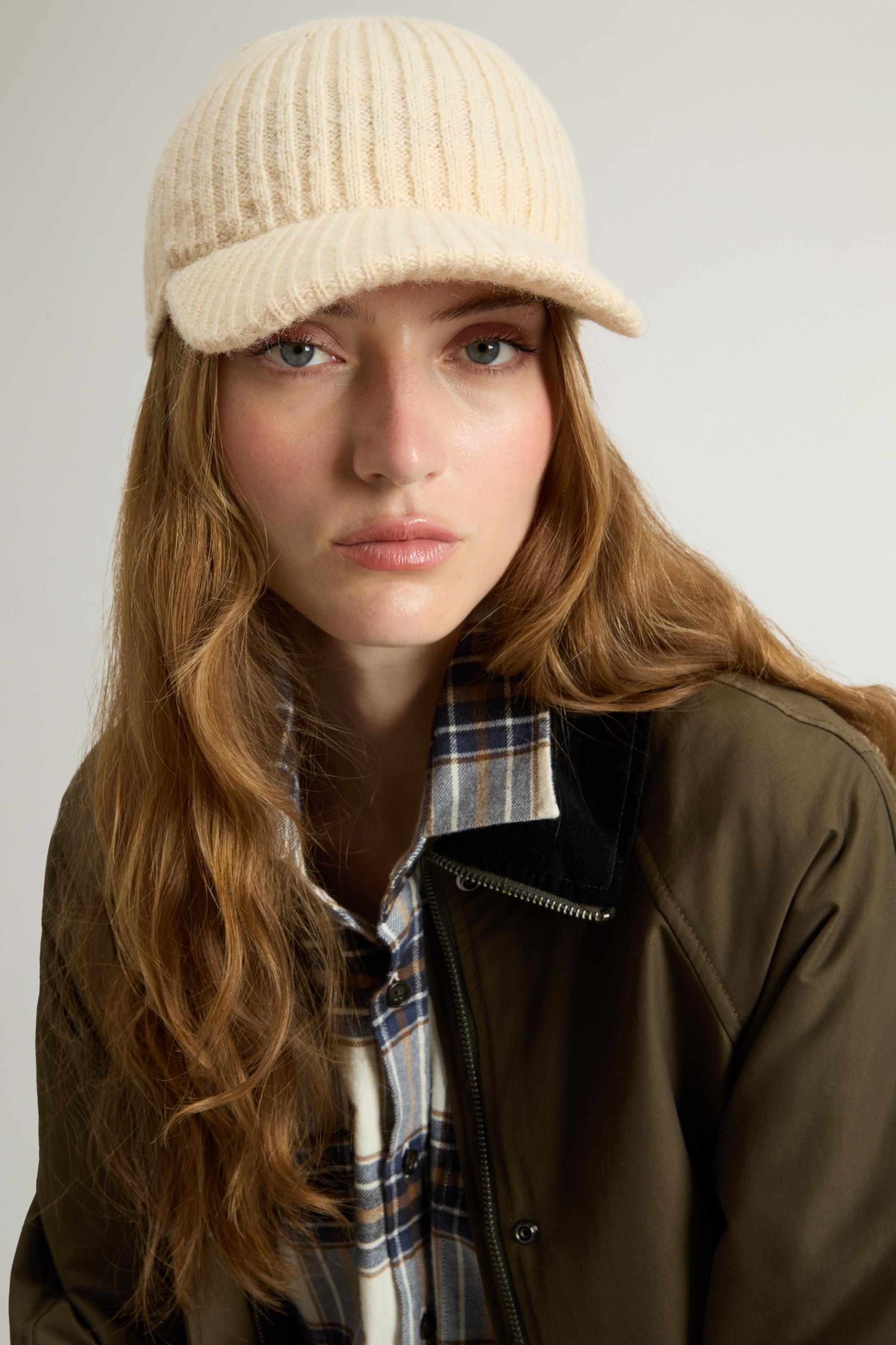 Wool- and Alpaca-Blend Cap White photo 4 | Woolrich