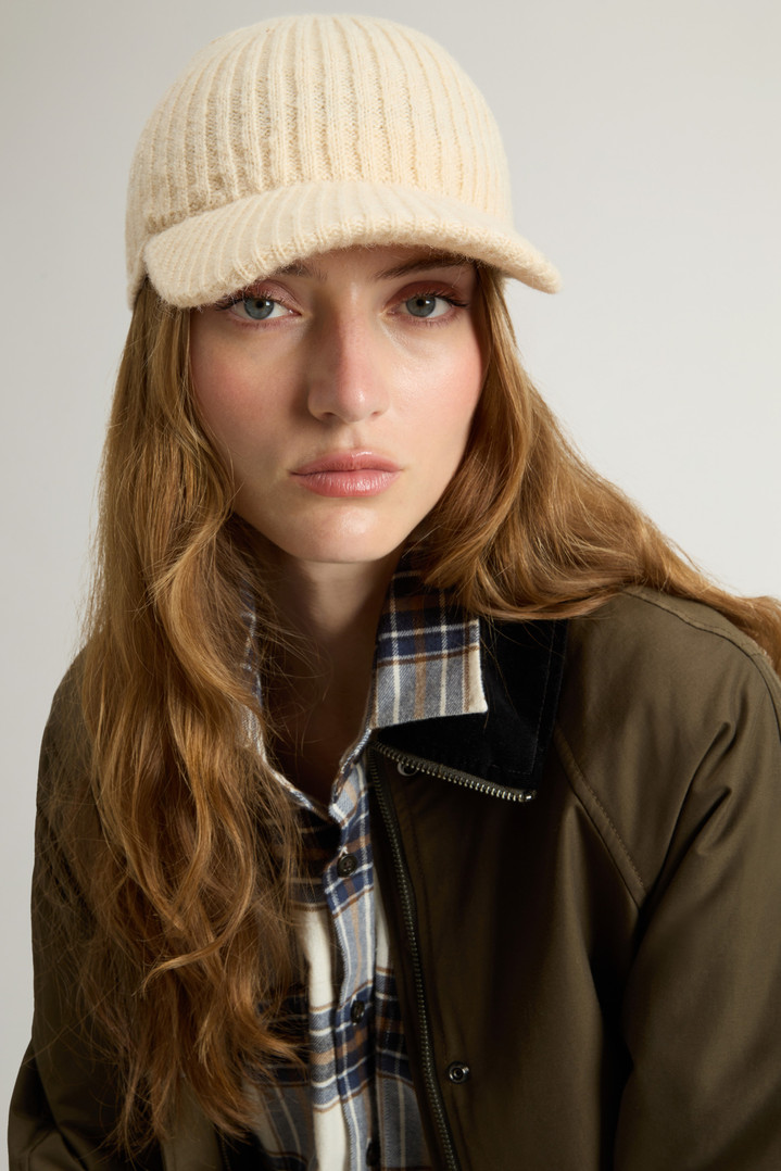 Wool- and Alpaca-Blend Cap White photo 4 | Woolrich