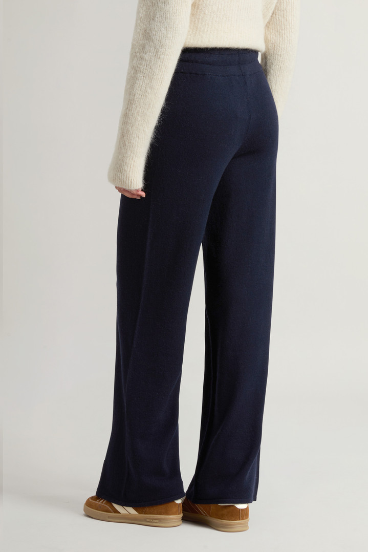 Wide-Leg Pants in Virgin Wool and Cashmere Blend Blue photo 2 | Woolrich