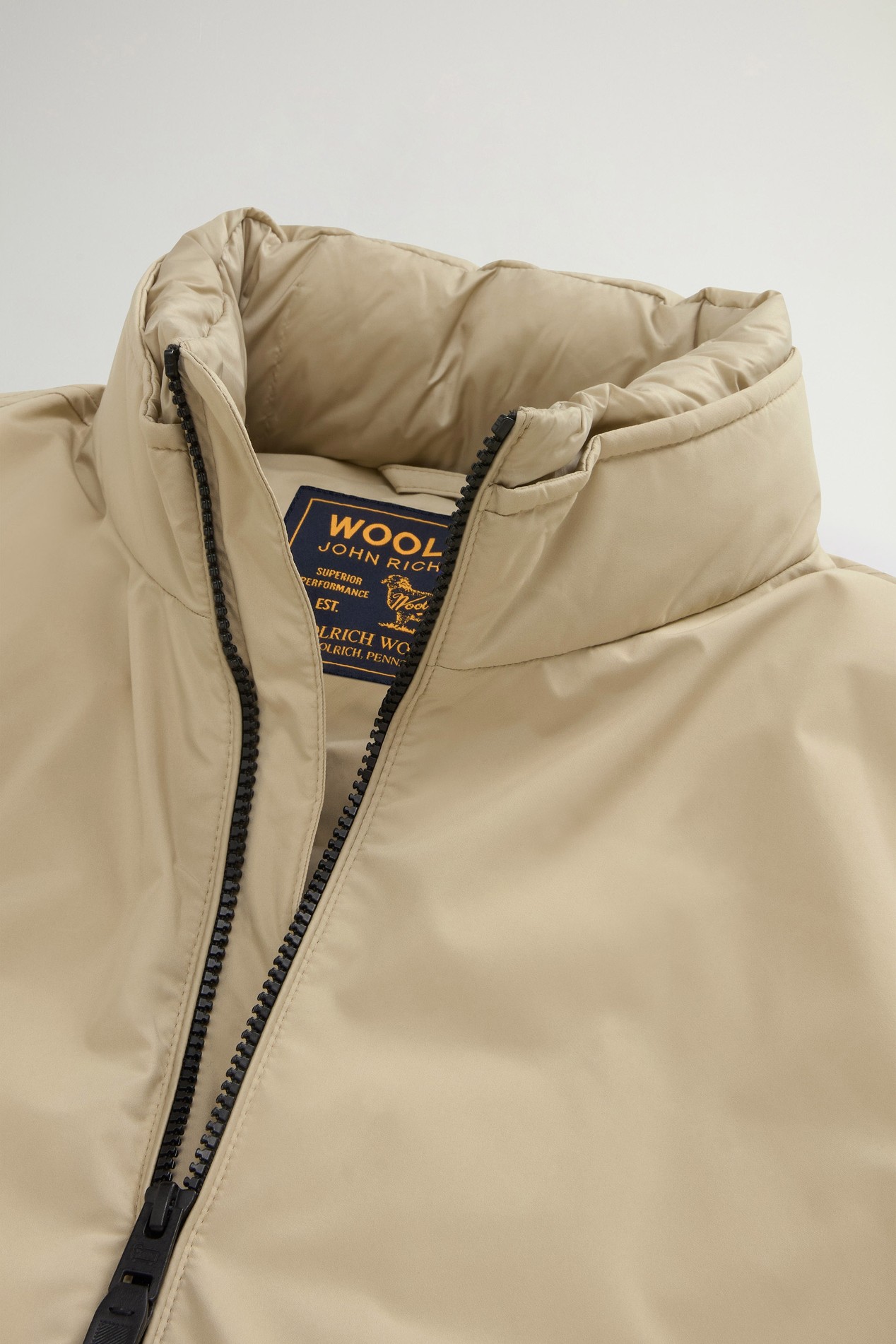 Padded Cloud Bomber Beige photo 6 | Woolrich