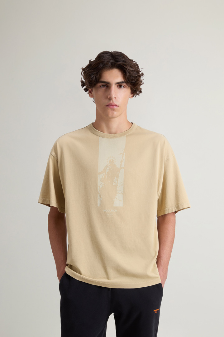 Teen Boys’ Garment-Dyed Pure Cotton T-Shirt with Print Beige photo 1 | Woolrich