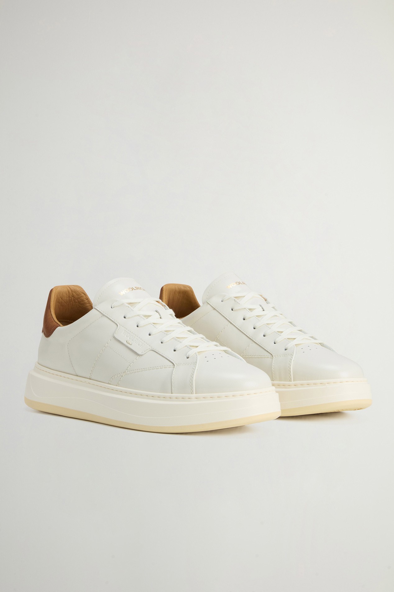 Arrow Sneakers in Calfskin Leather White photo 2 | Woolrich