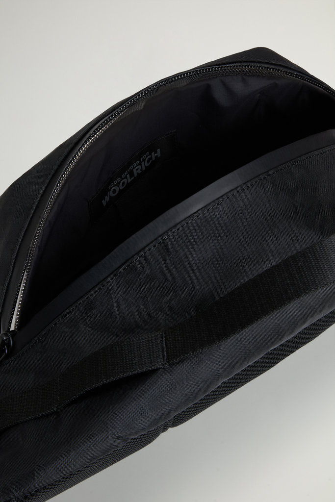 Umhängetasche aus X-PAC by Todd Snyder Schwarz photo 5 | Woolrich