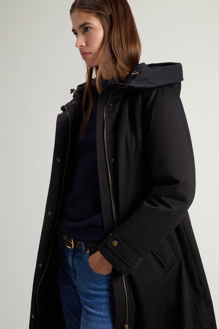 Long Padded Parka in Best Cotton Black photo 4 | Woolrich