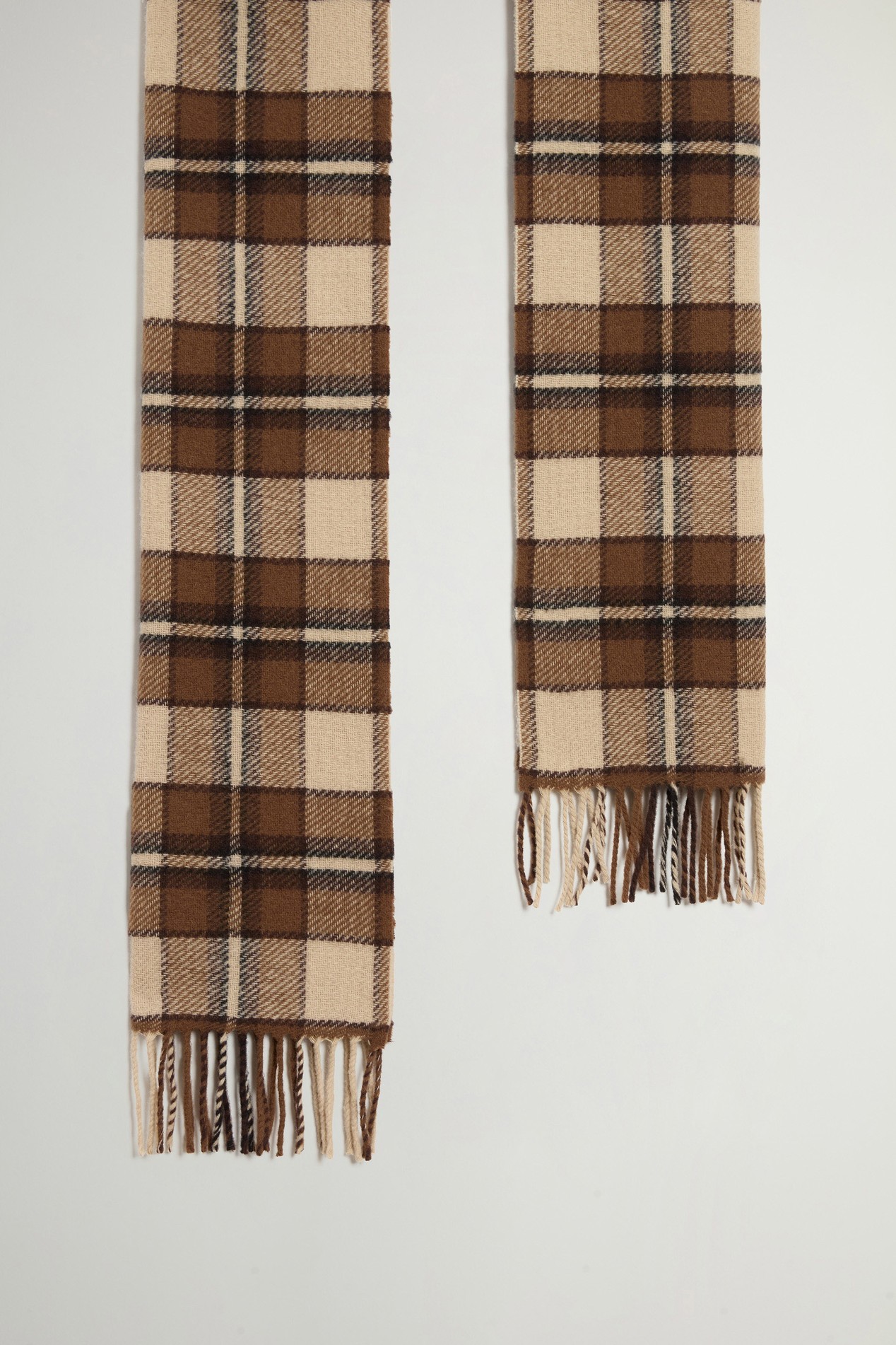 WOOL CHECK SCARF Brown photo 3 | Woolrich