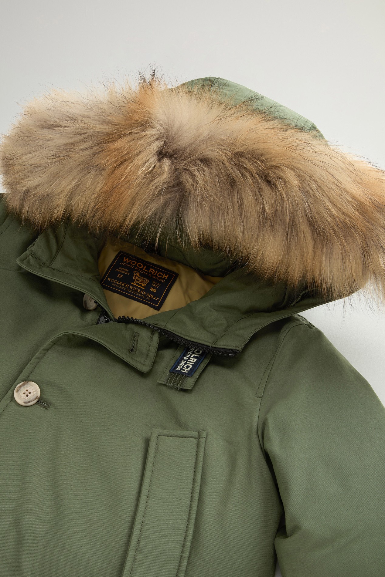 Boy's Arctic Parka in Ramar Cloth with Detachable Fur Green photo 3 | Woolrich