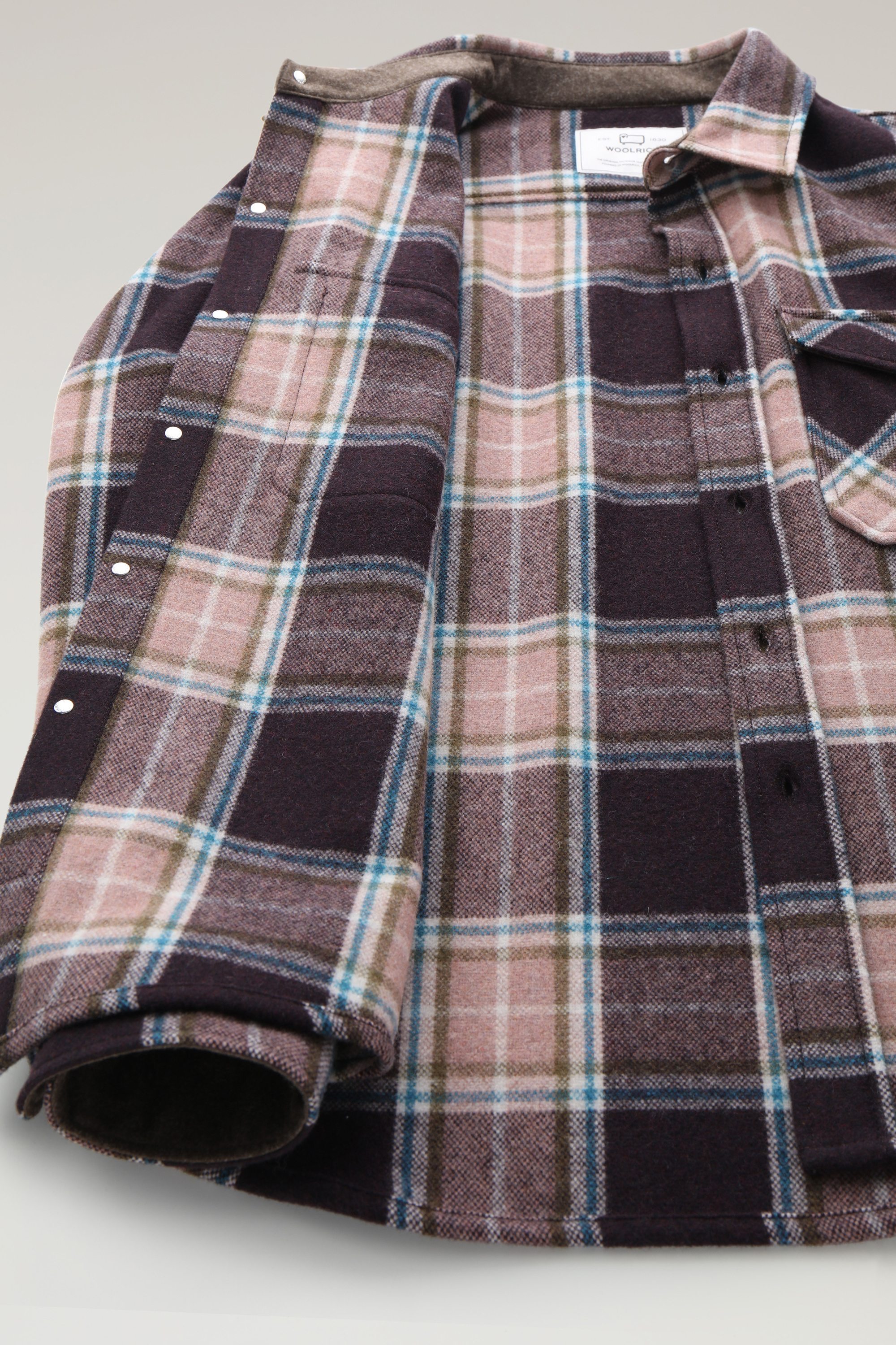 Alaskan Check Overshirt in Recycled Italian Wool Blend Multicolor photo 6 | Woolrich