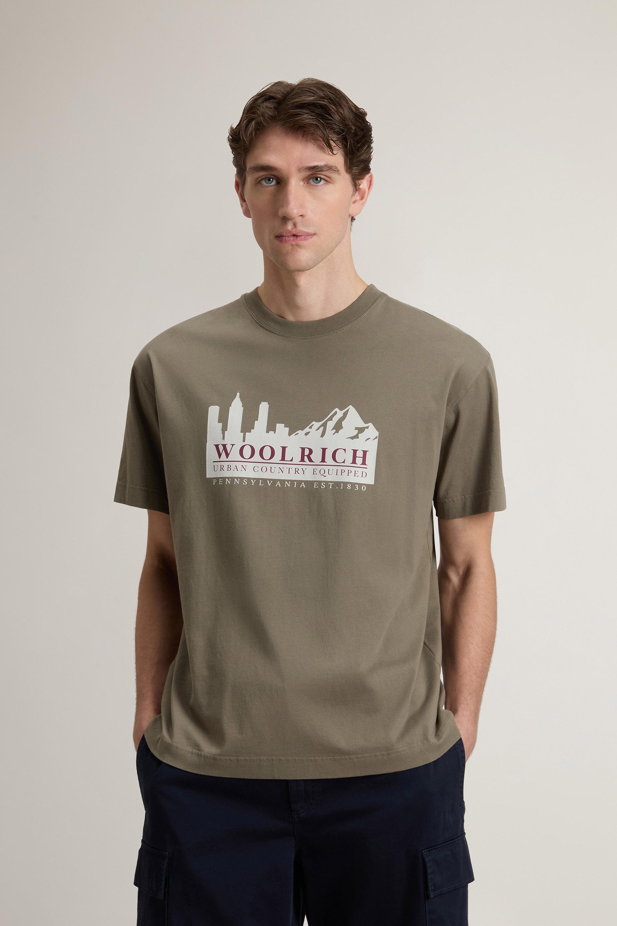 T-Shirt aus reiner Baumwolle mit Logo Grün photo 1 | Woolrich