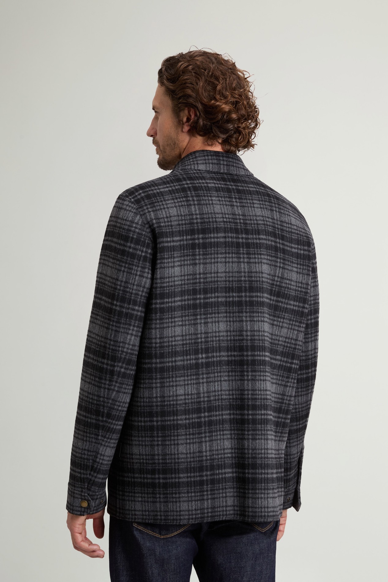 Checked Overshirt in Wool Blend Gray photo 3 | Woolrich