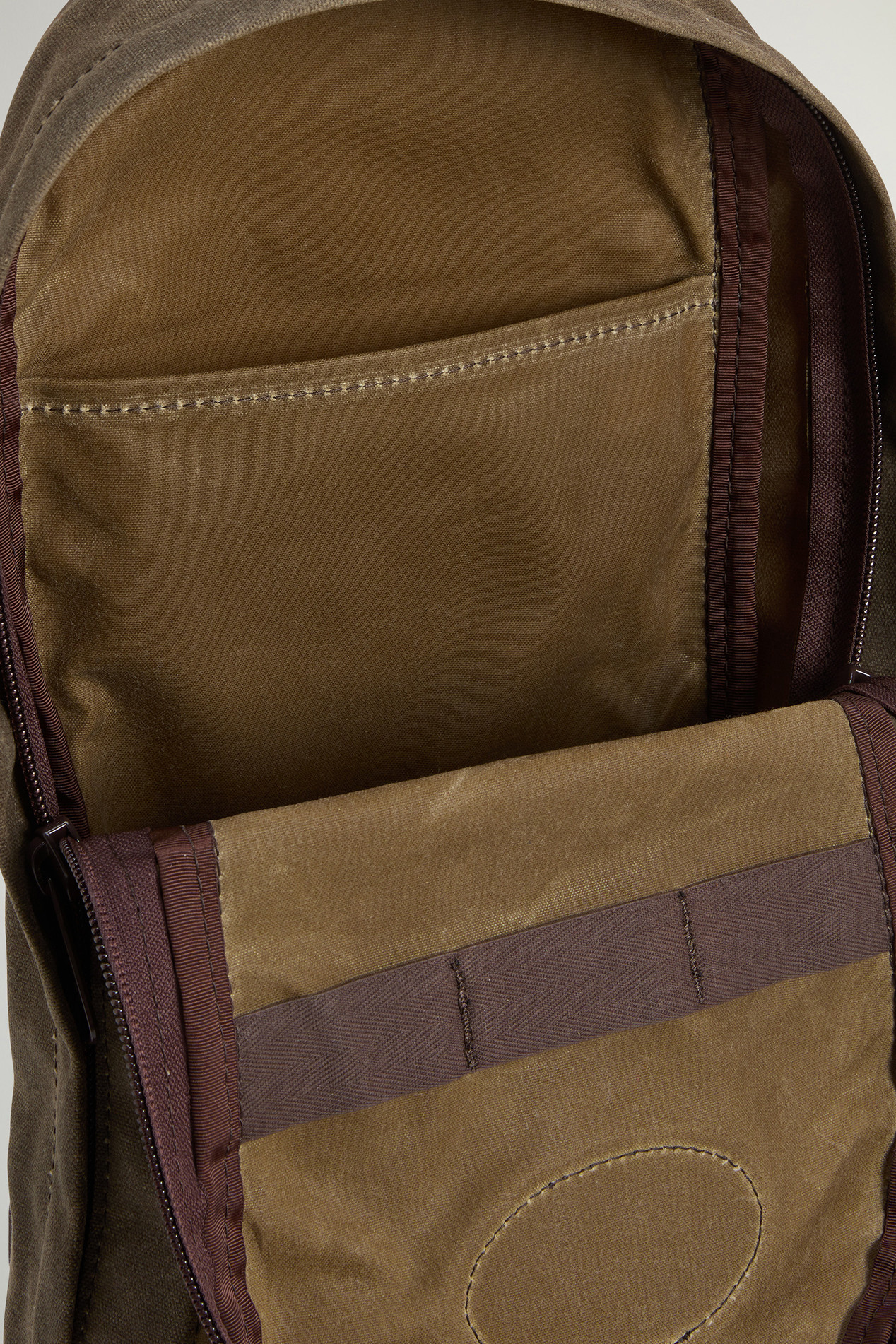HIGH FALLS SHORT-DAY PACK Green photo 6 | Woolrich