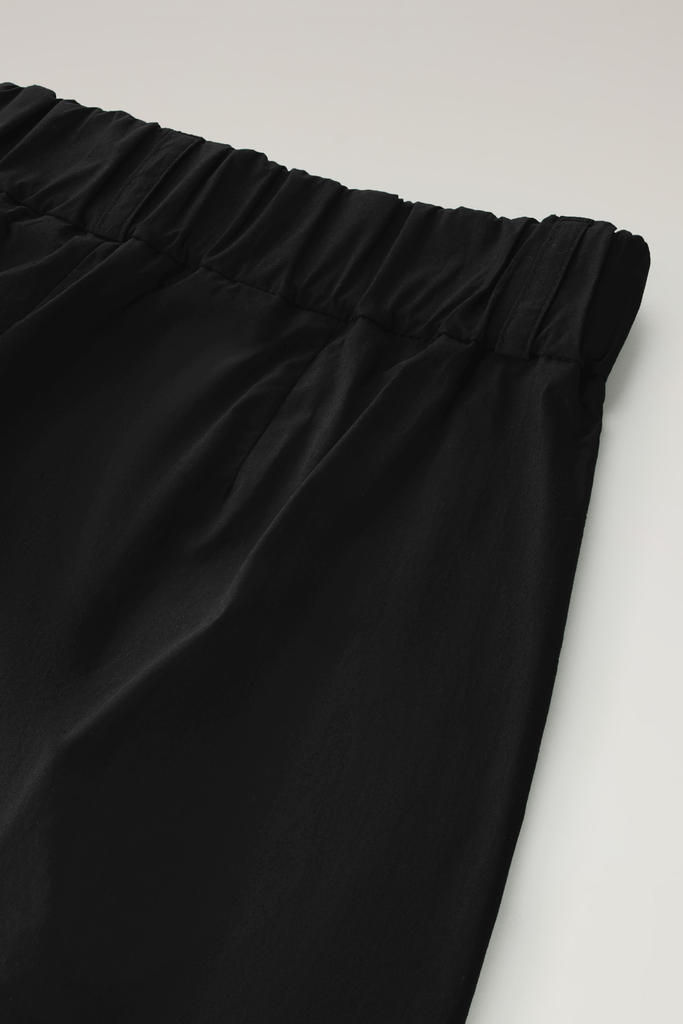 Pure Cotton Poplin Shorts Black photo 4 | Woolrich