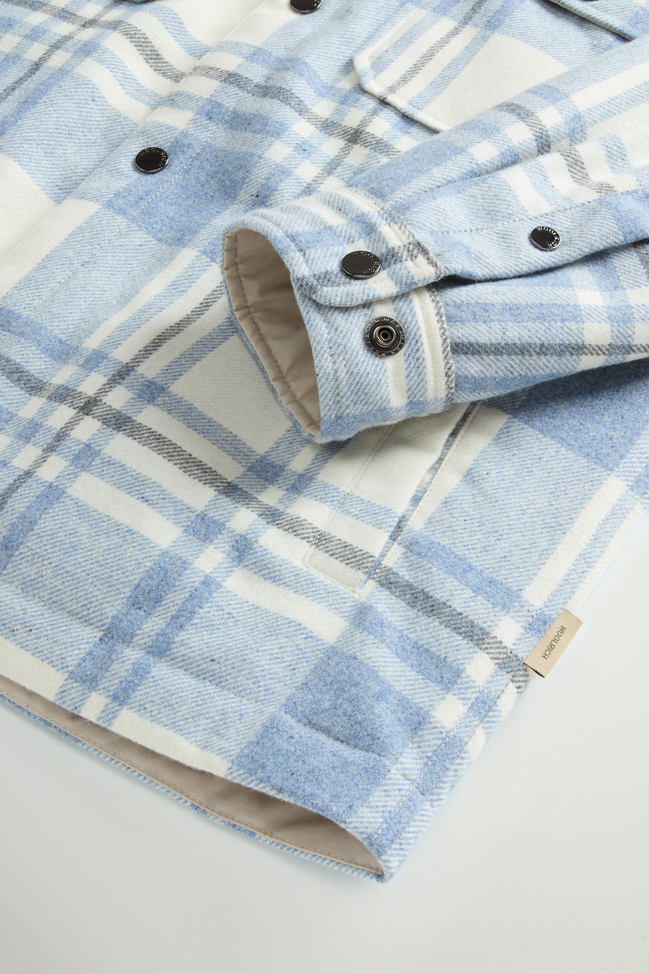 Alaskan Check Overshirt in Recycled Italian Wool Blend Blue photo 7 | Woolrich
