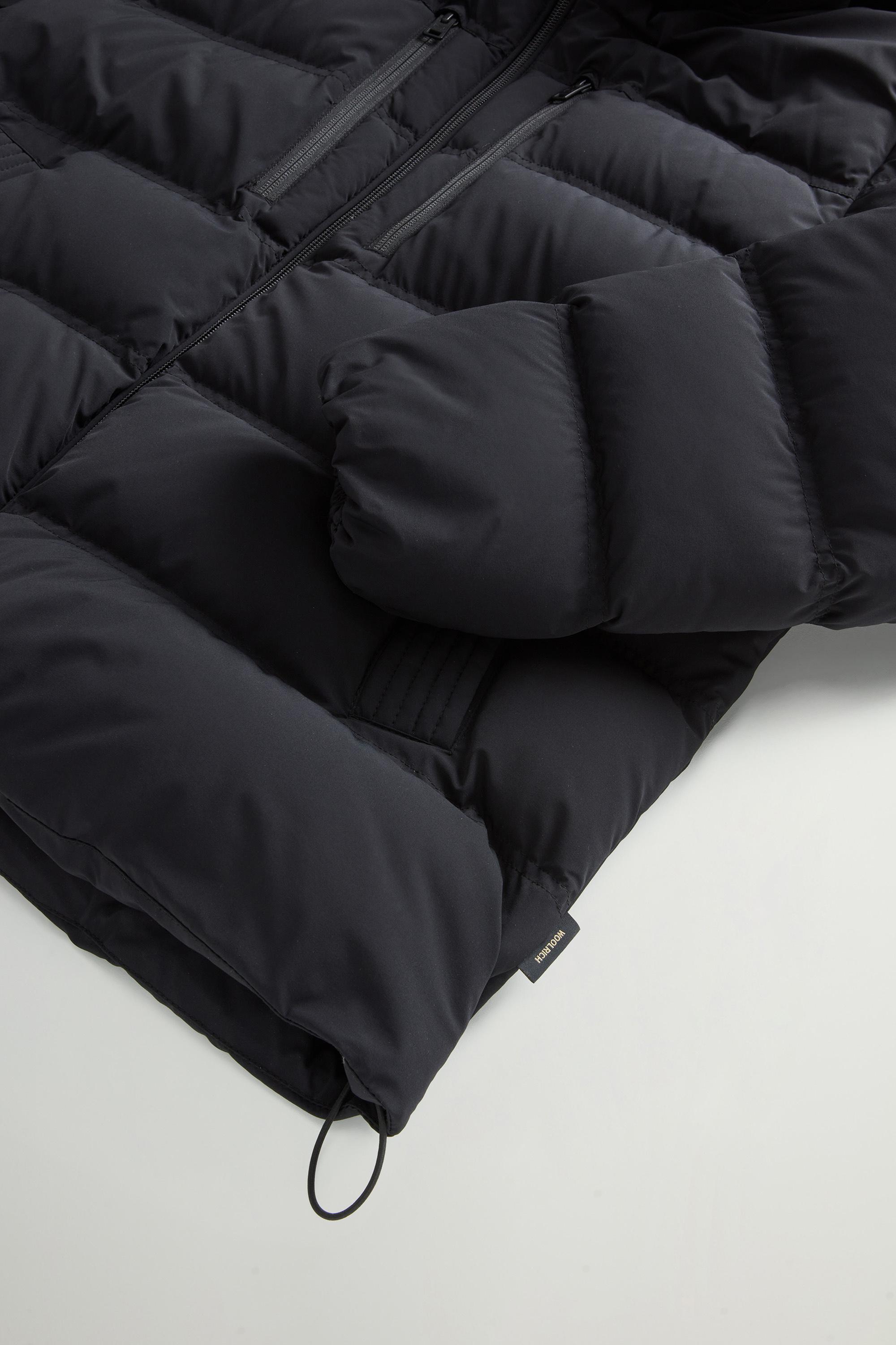 MATT STRETCH PUFFER JACKET Black photo 8 | Woolrich