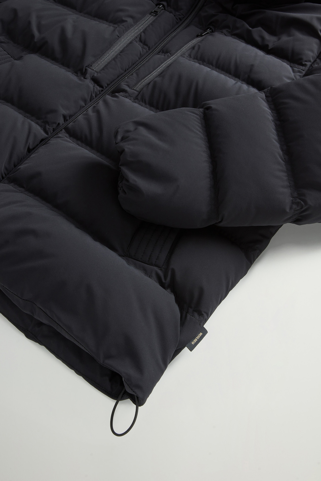 MATT STRETCH PUFFER JACKET Black photo 8 | Woolrich