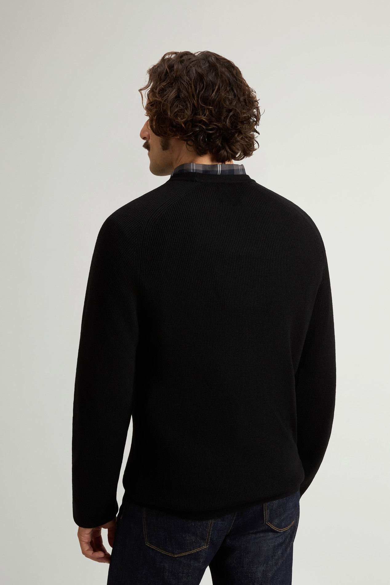 Pullover aus reiner Merino-Schurwolle mit Rundhalsausschnitt Schwarz photo 3 | Woolrich