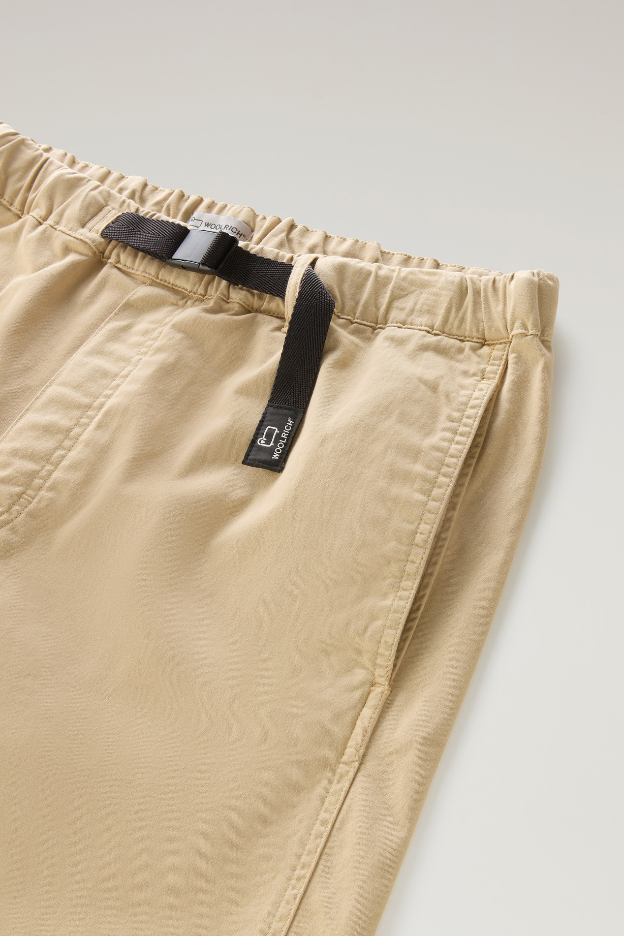 Garment-Dyed Chino Shorts in Stretch Cotton Beige photo 3 | Woolrich