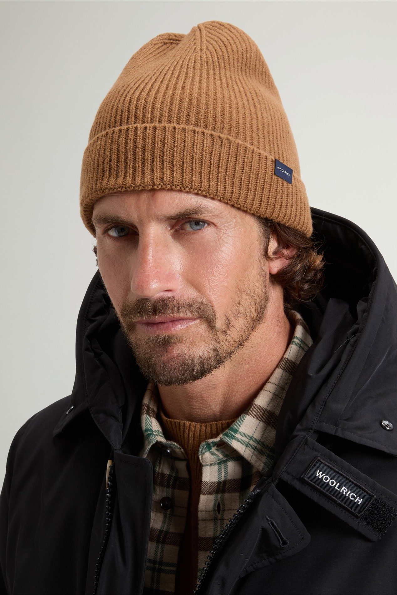 CASHMERE BLEND BEANIE Brown photo 1 | Woolrich