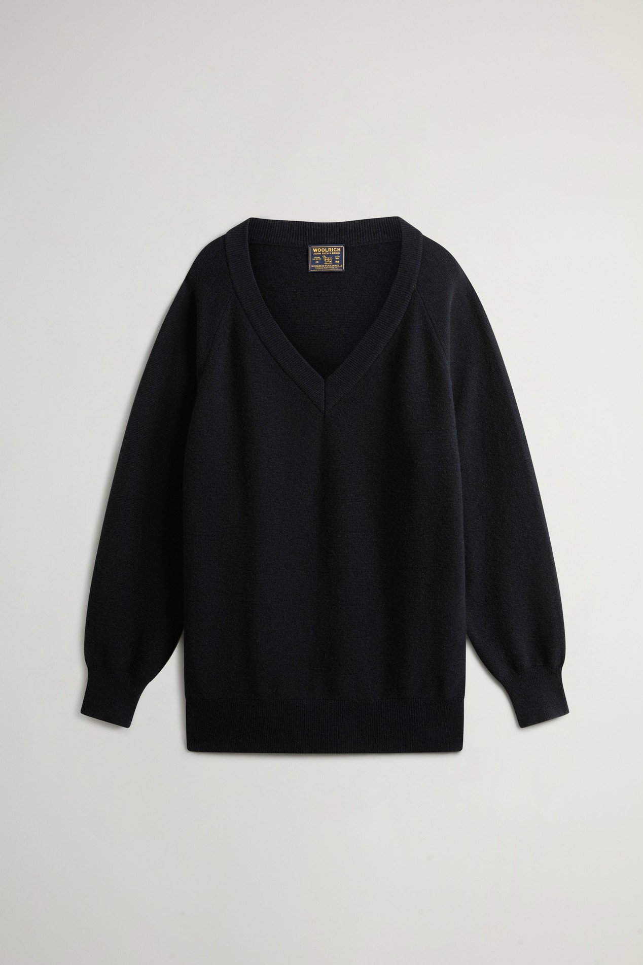 12GG WOOL CASHMERE V-NECK SWEATER Black photo 5 | Woolrich