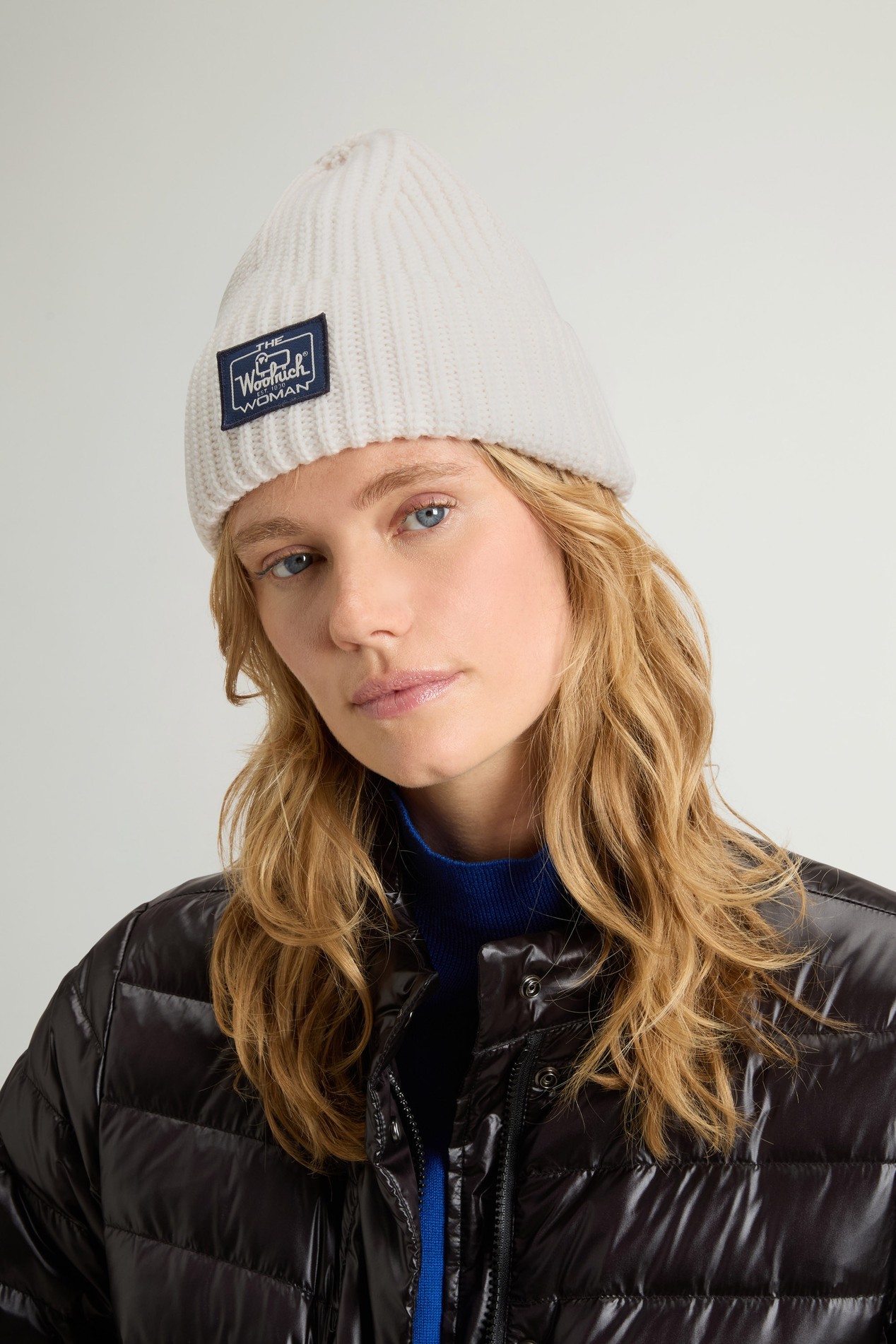 FINE MERINOS LOGO BEANIE Weiß photo 1 | Woolrich