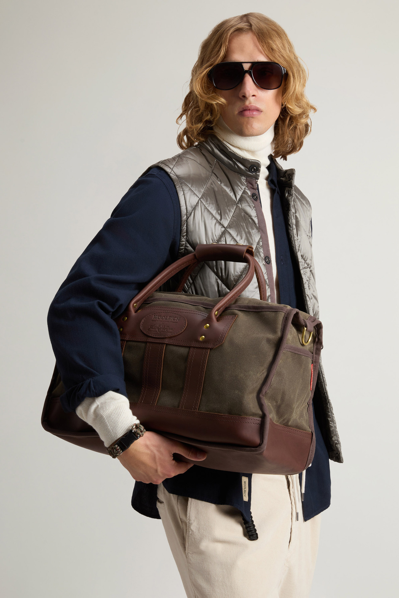 Overland Duffel Bag with Leather Inserts Green photo 7 | Woolrich