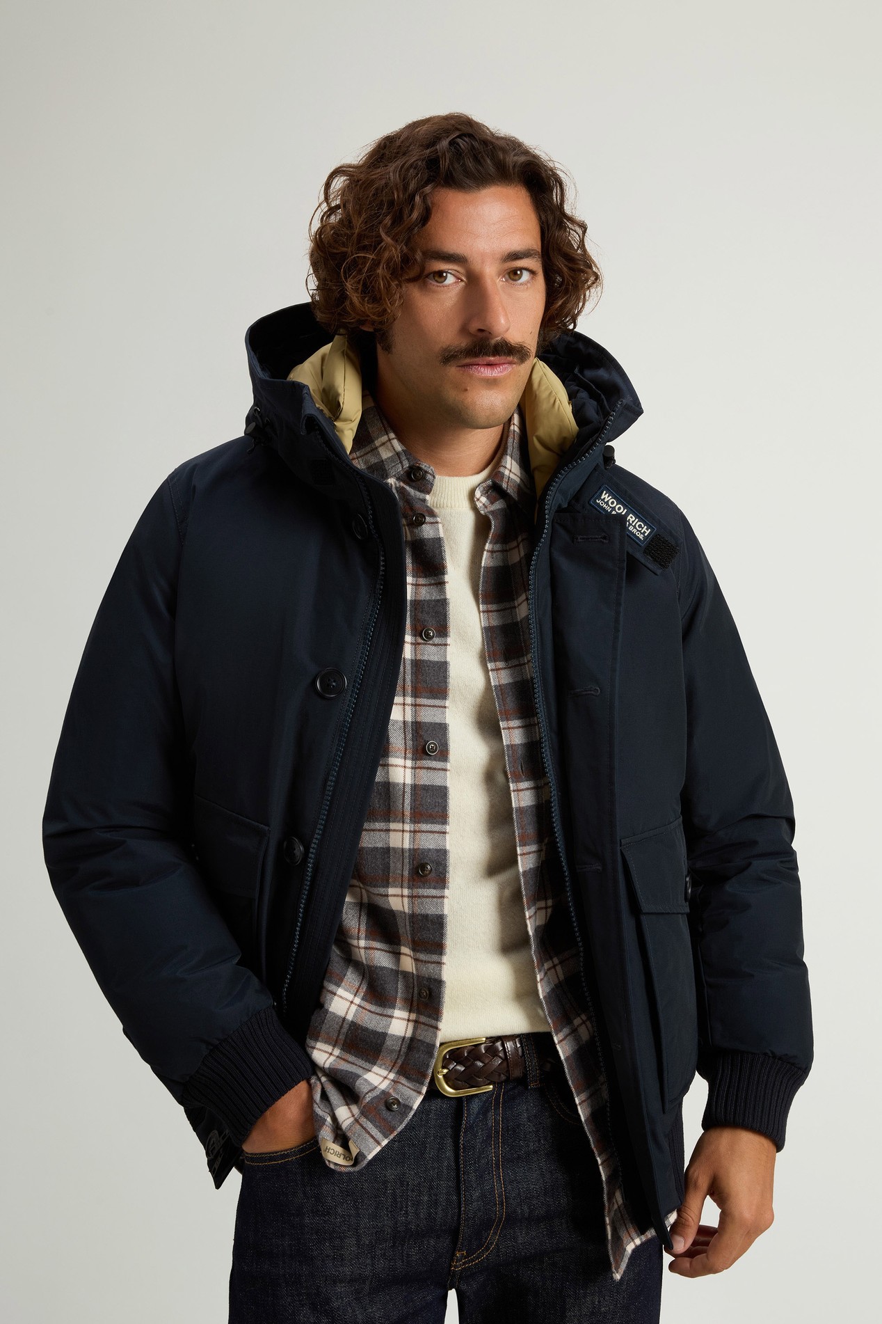 Padded Polar bomber jacket in Ramar Cloth with hood Blue photo 4 | Woolrich