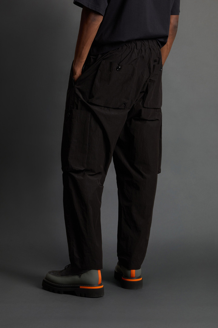Pants in Olmetex Cotton and Nylon Blend by Todd Snyder Black photo 4 | Woolrich