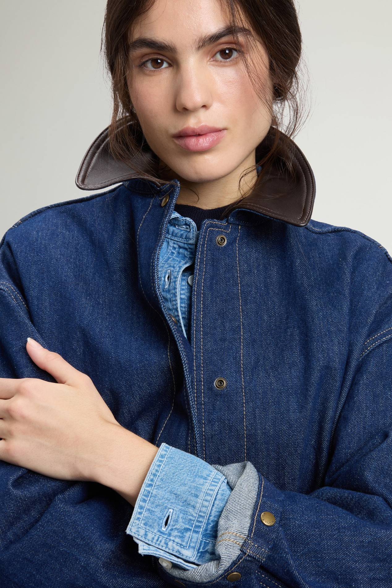 Jacket in Pure Cotton Denim with Leather Collar Blue photo 4 | Woolrich