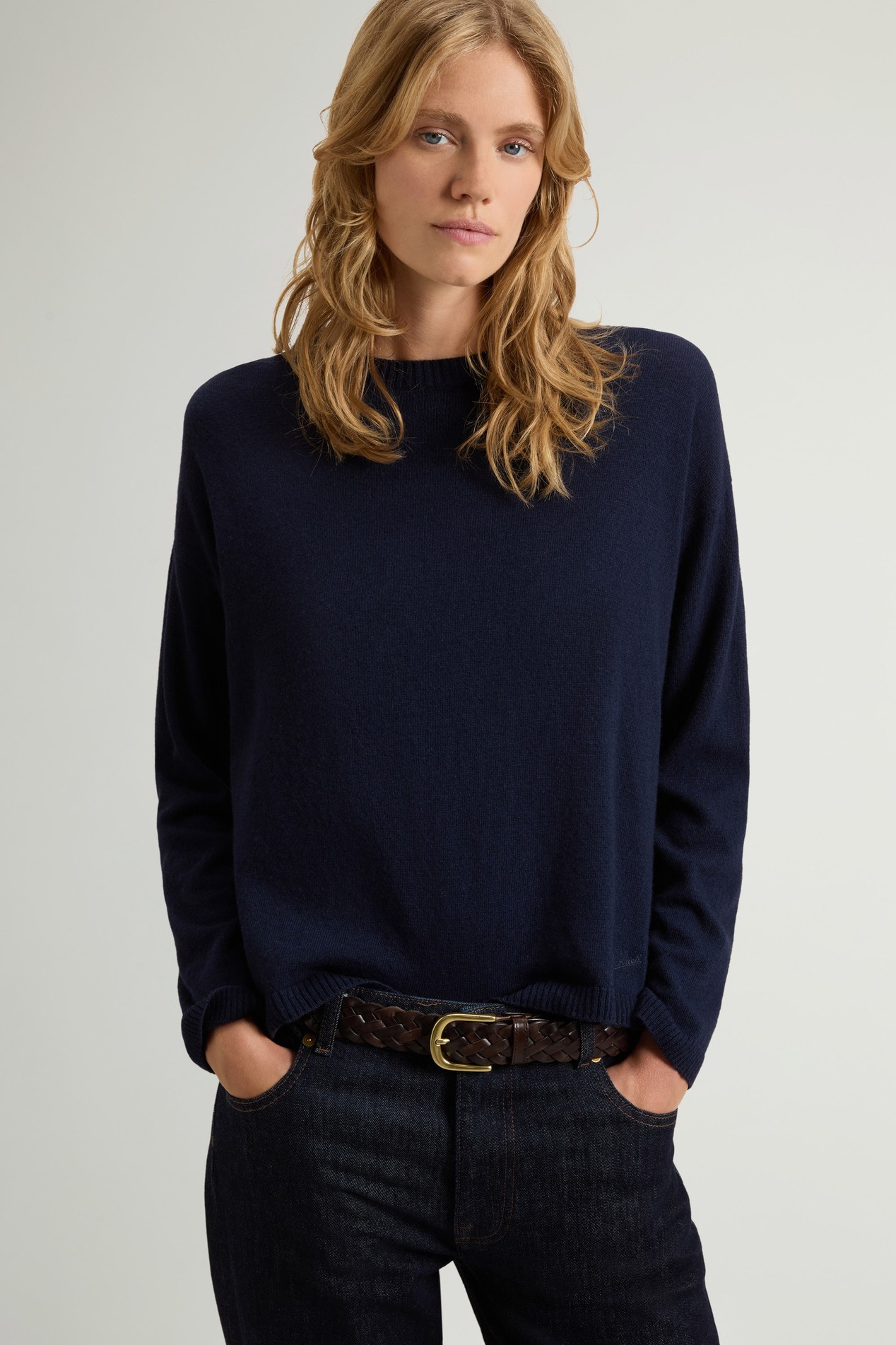 Crewneck Sweater in Wool and Cashmere Blend Blue photo 4 | Woolrich