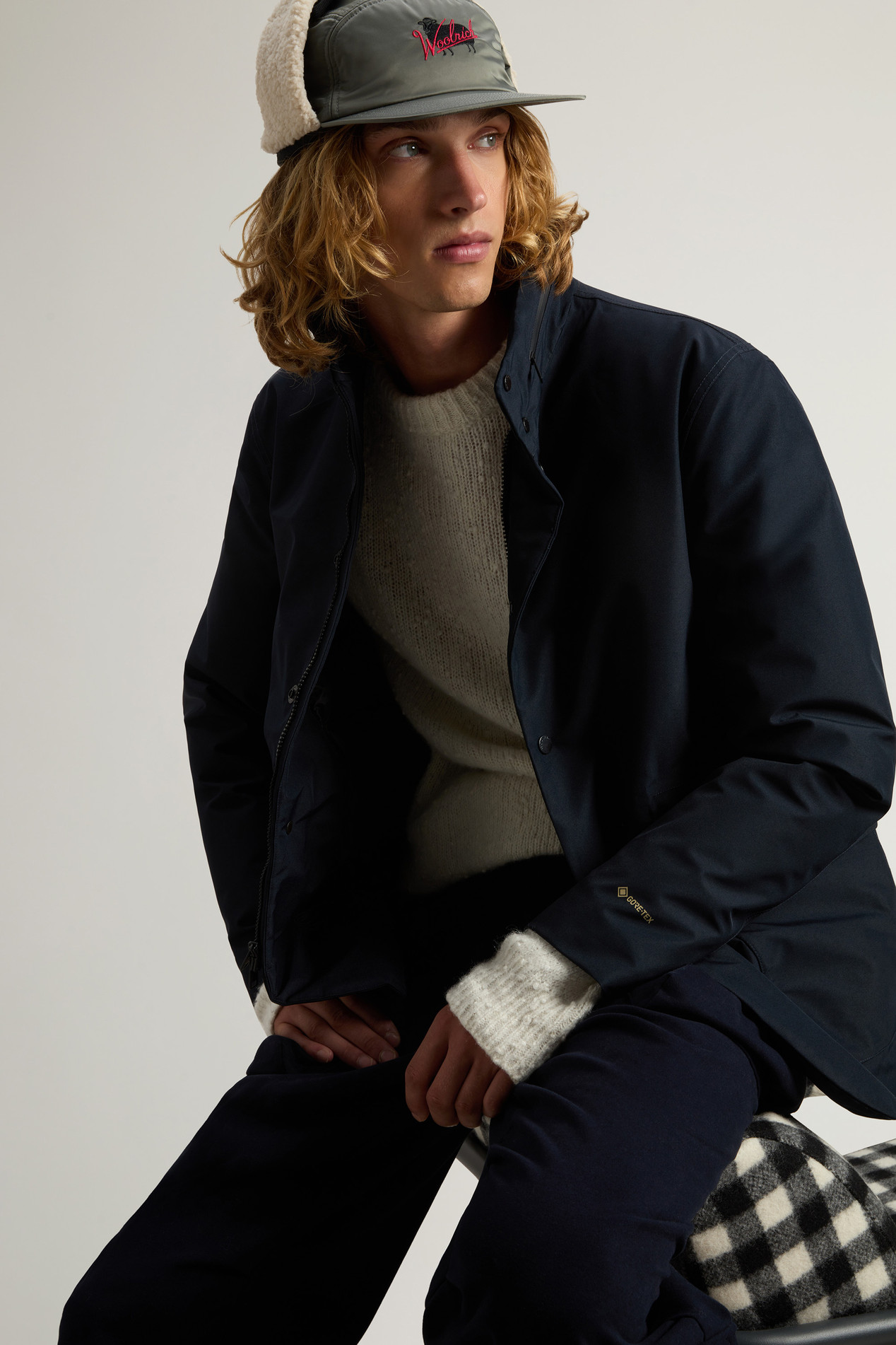 Waterproof Jacket in Recycled Two-Layered GORE-TEX Fabric Blue photo 4 | Woolrich