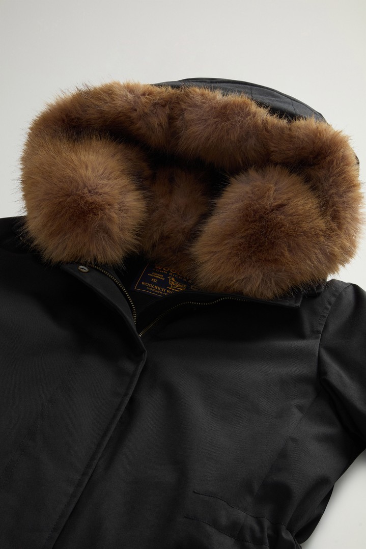 Long Padded Parka in Best Cotton Black photo 6 | Woolrich