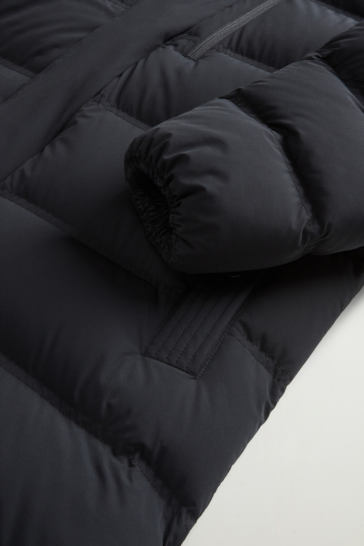 MATT STRETCH LONG PUFFER Black photo 8 | Woolrich