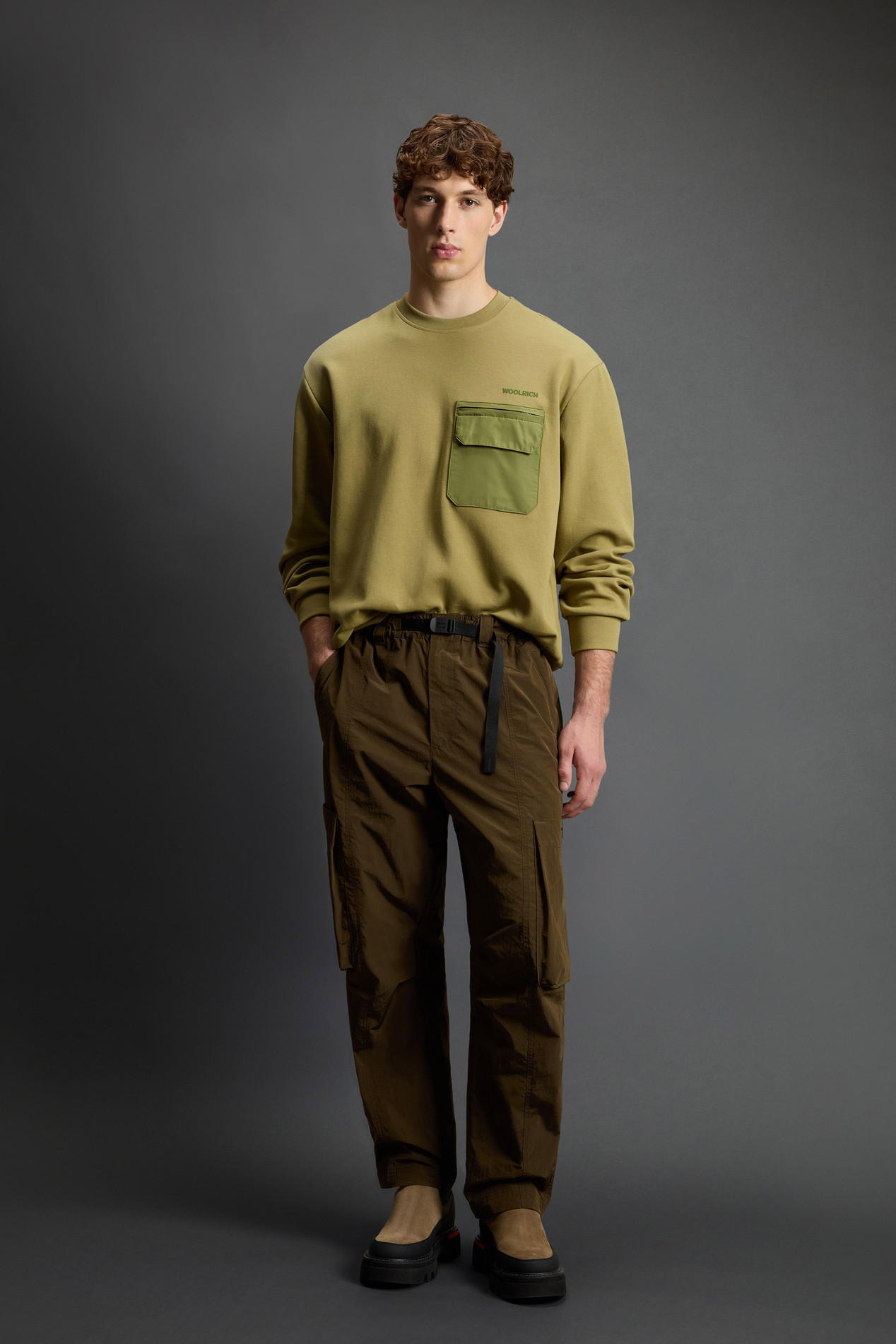 Pants in Olmetex Cotton and Nylon Blend by Todd Snyder Green photo 2 | Woolrich