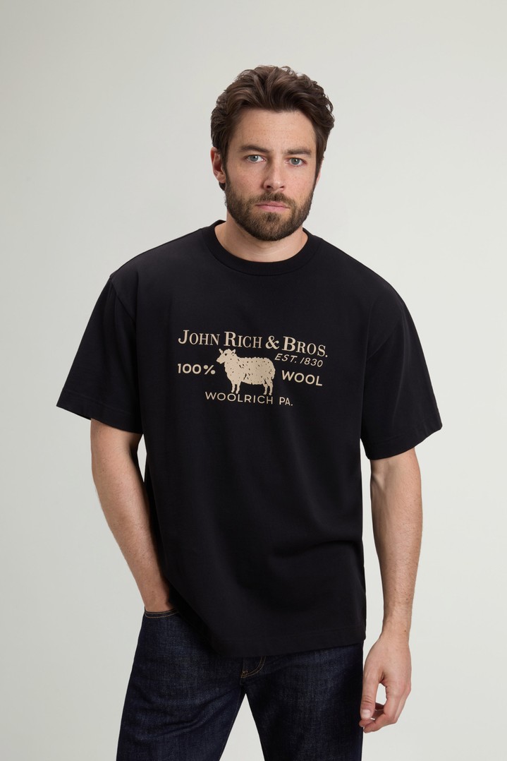 HEAVY JERSEY GRAPHIC T-SHIRT Black photo 1 | Woolrich