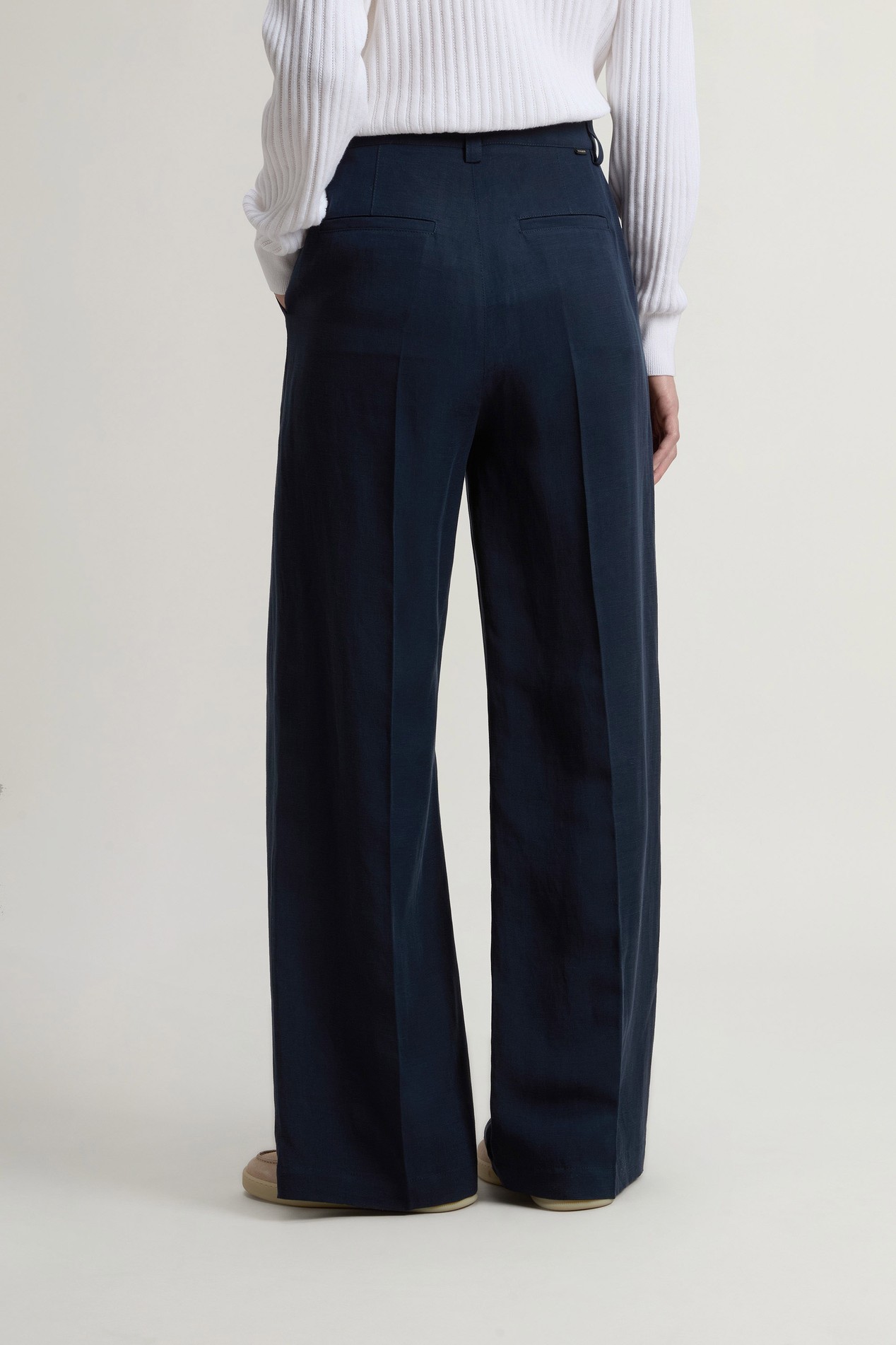 LYOCELL LINEN PANTS Blue photo 2 | Woolrich