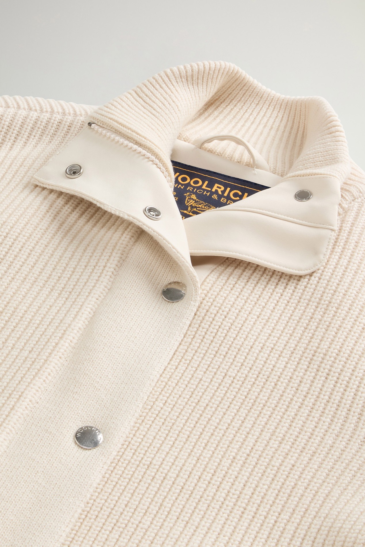 Firth Hybrid Bomber Jacket in Tech Softshell and Pure Wool White photo 6 | Woolrich