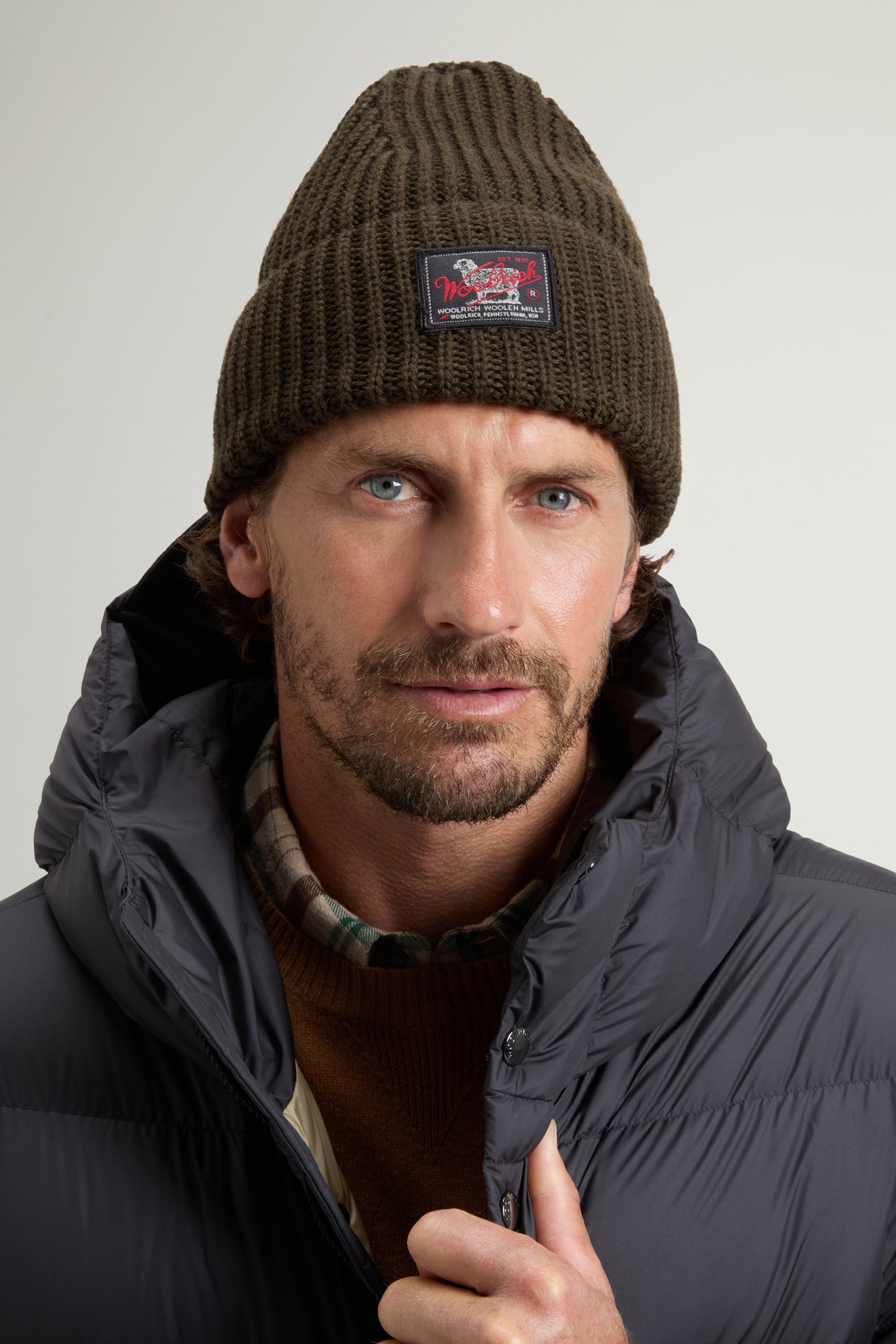 WM PATCH BEANIE Green photo 1 | Woolrich