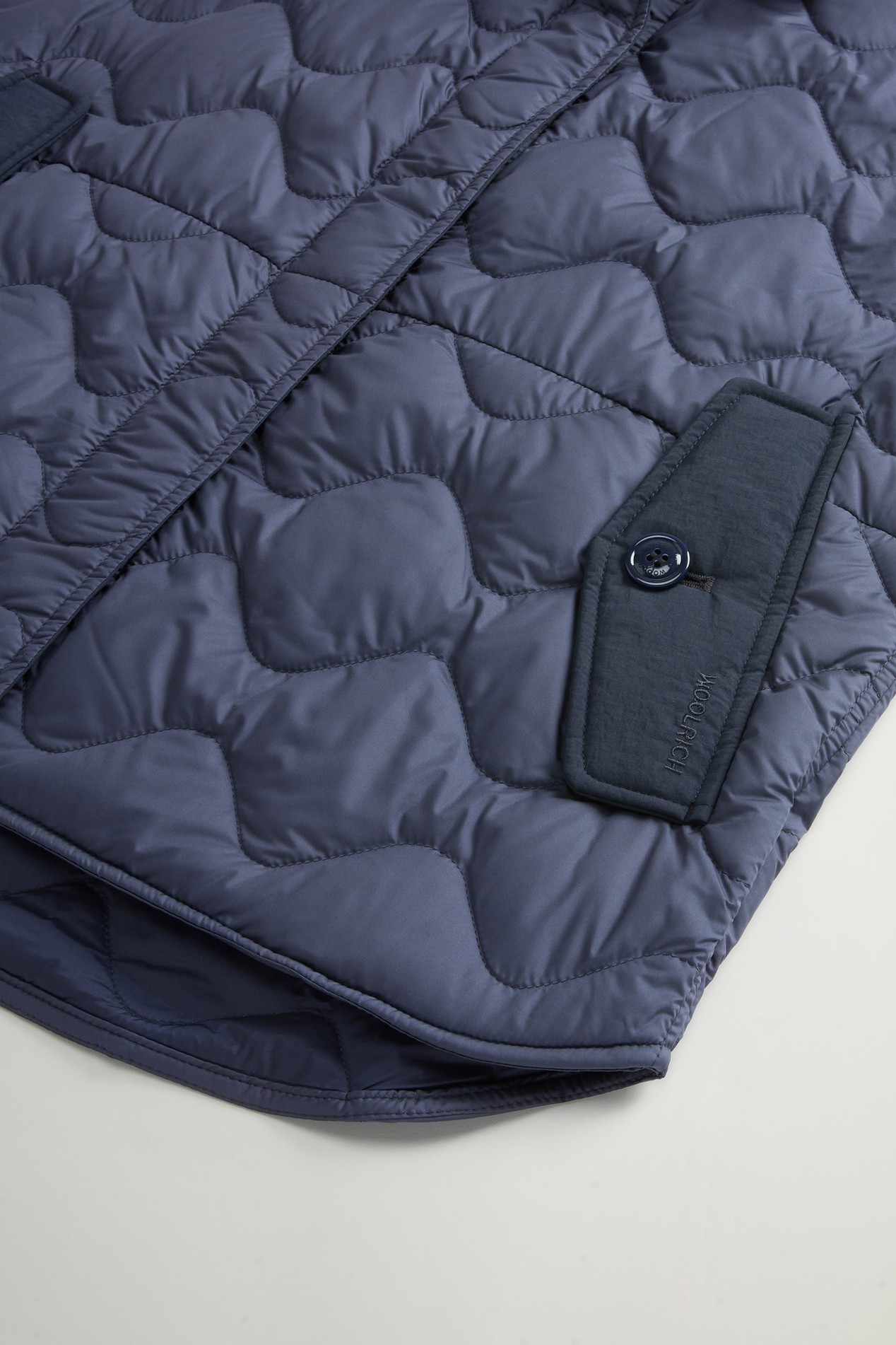 Quilted Microfiber Heritage Vest Blue photo 7 | Woolrich