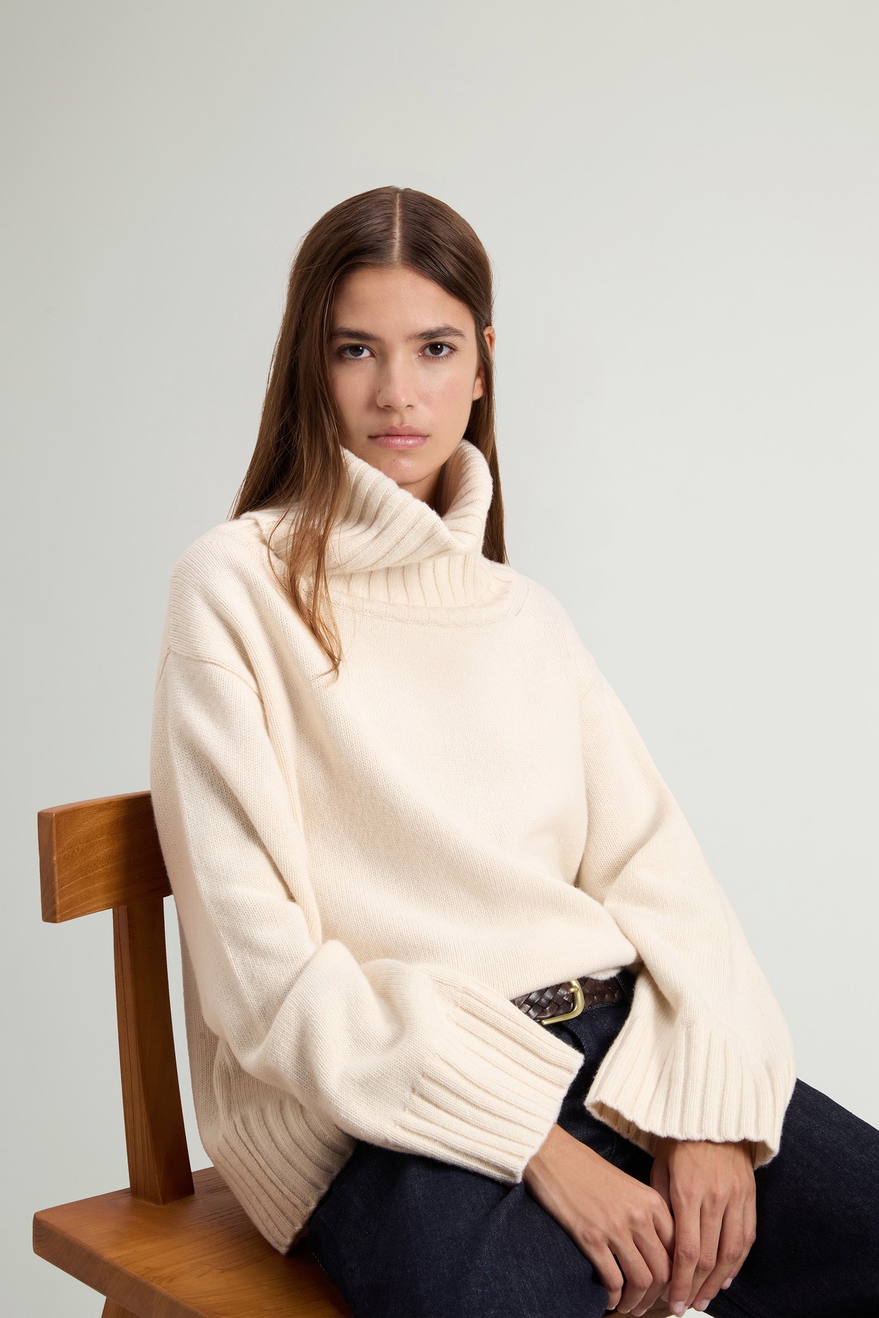 Turtleneck Sweater in Wool and Cashmere Blend White photo 4 | Woolrich