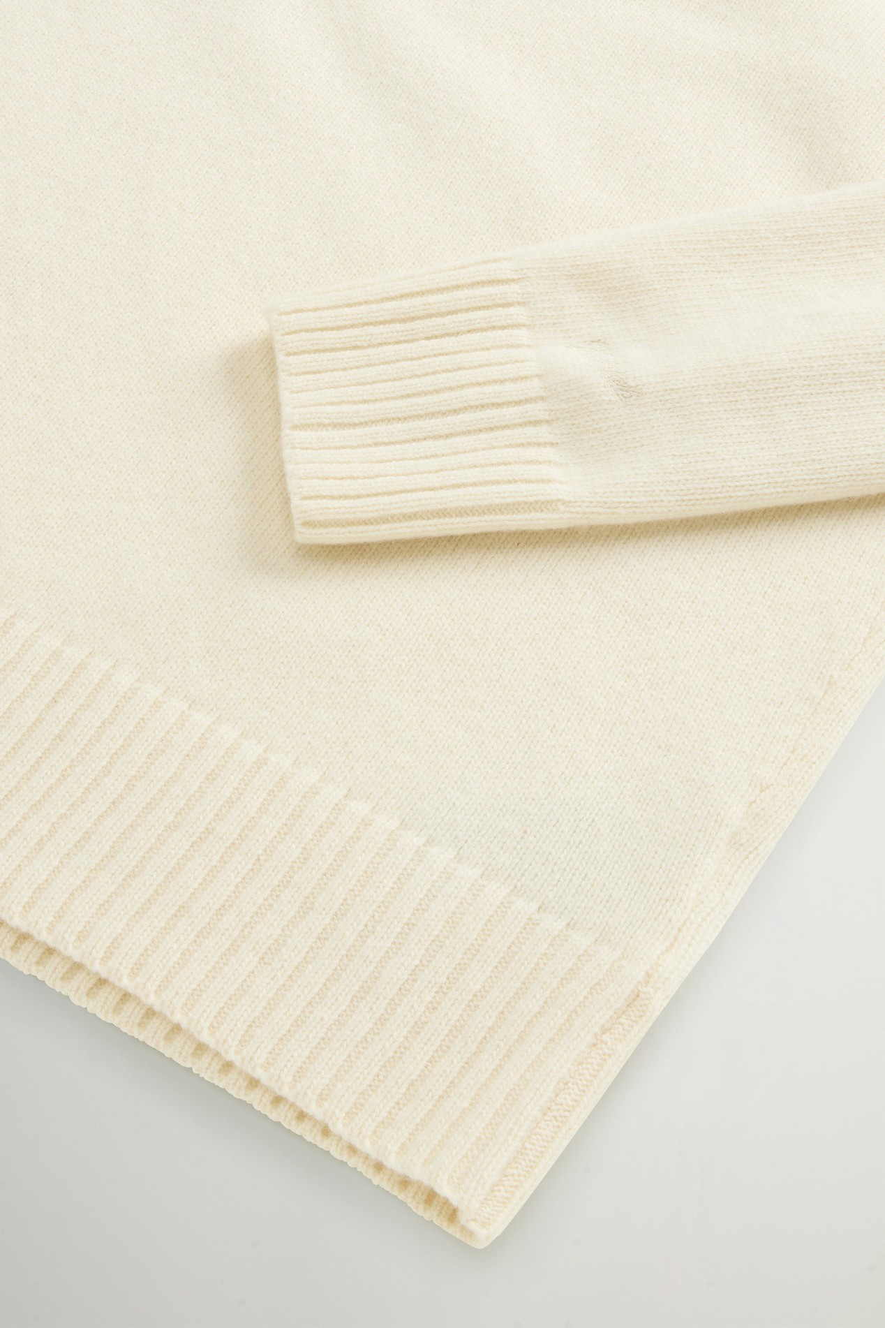 LAMBSWOOL TURTLENECK GG8 White photo 2 | Woolrich