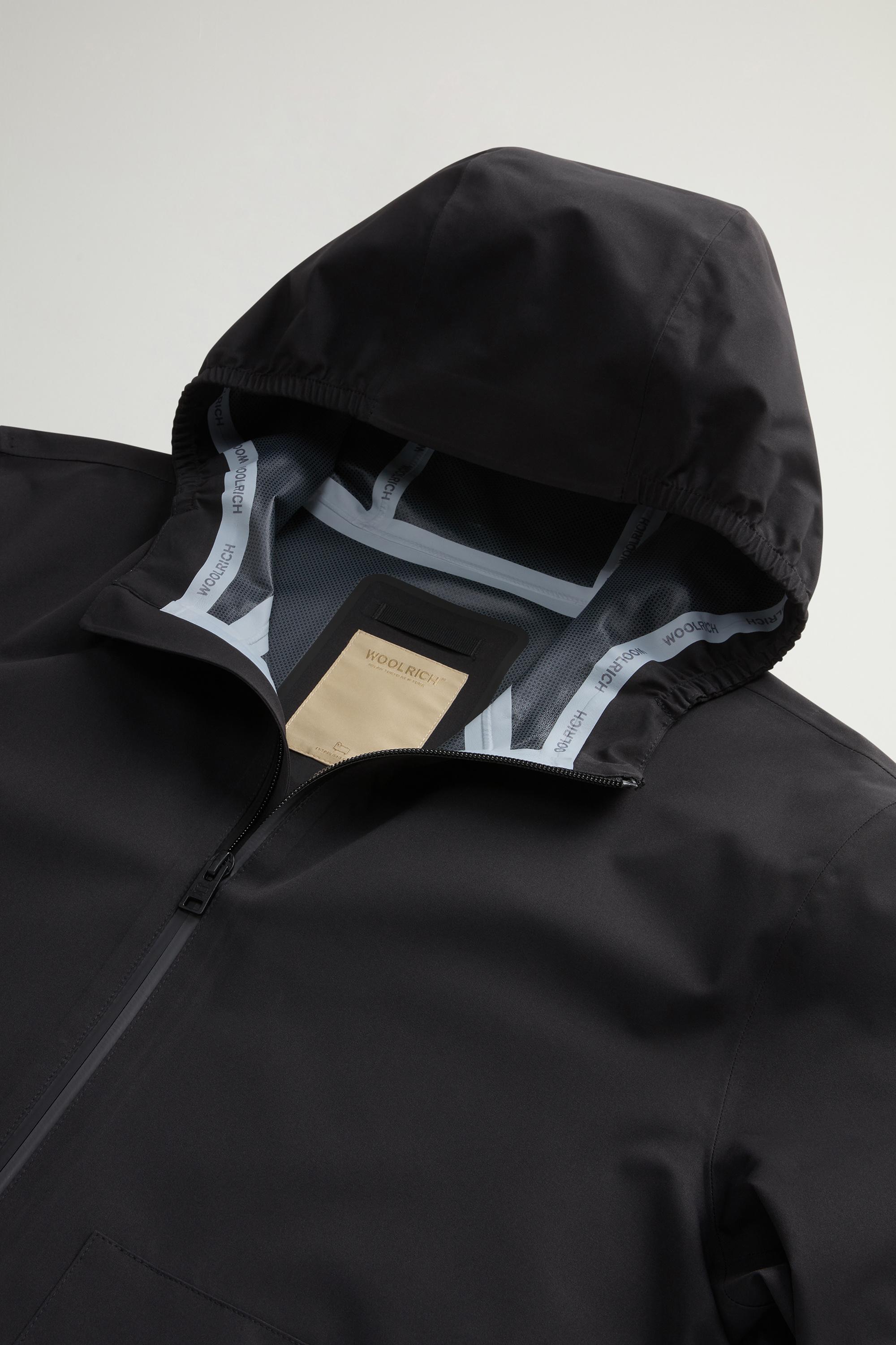 Waterproof Pacific Jacket in Two-Layered Fabric Black photo 6 | Woolrich