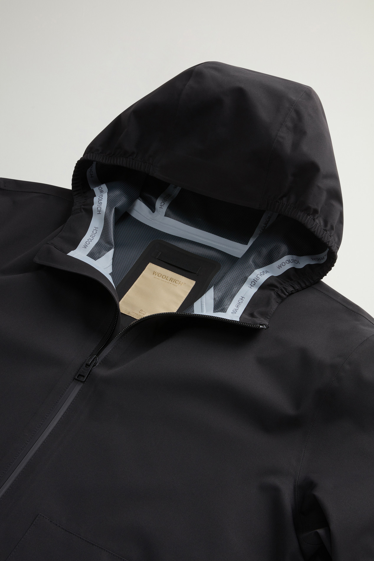Waterproof Pacific Jacket in Two-Layered Fabric Black photo 6 | Woolrich