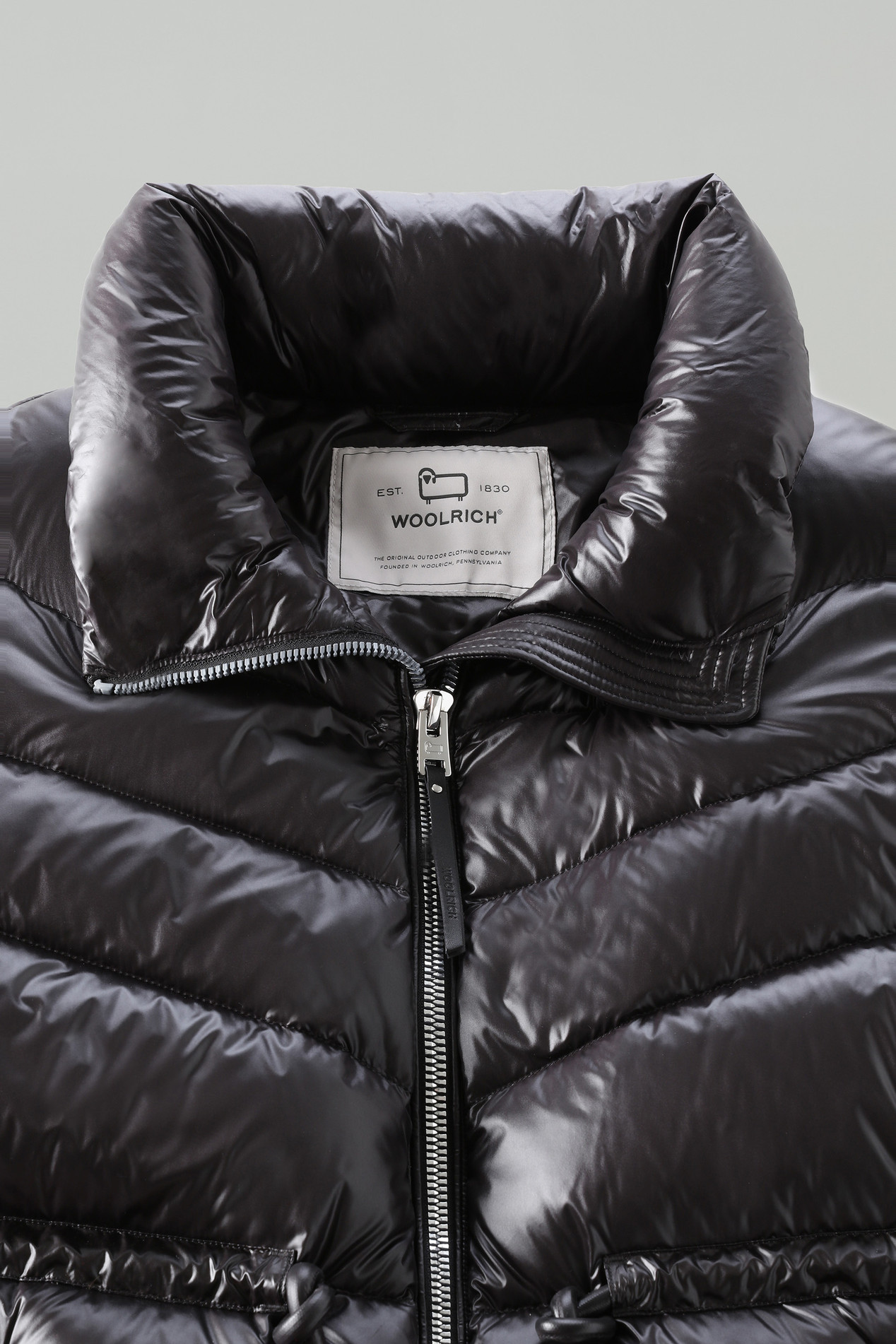 Aliquippa Down Jacket in Glossy Nylon with a Drawstring Waist Black photo 2 | Woolrich